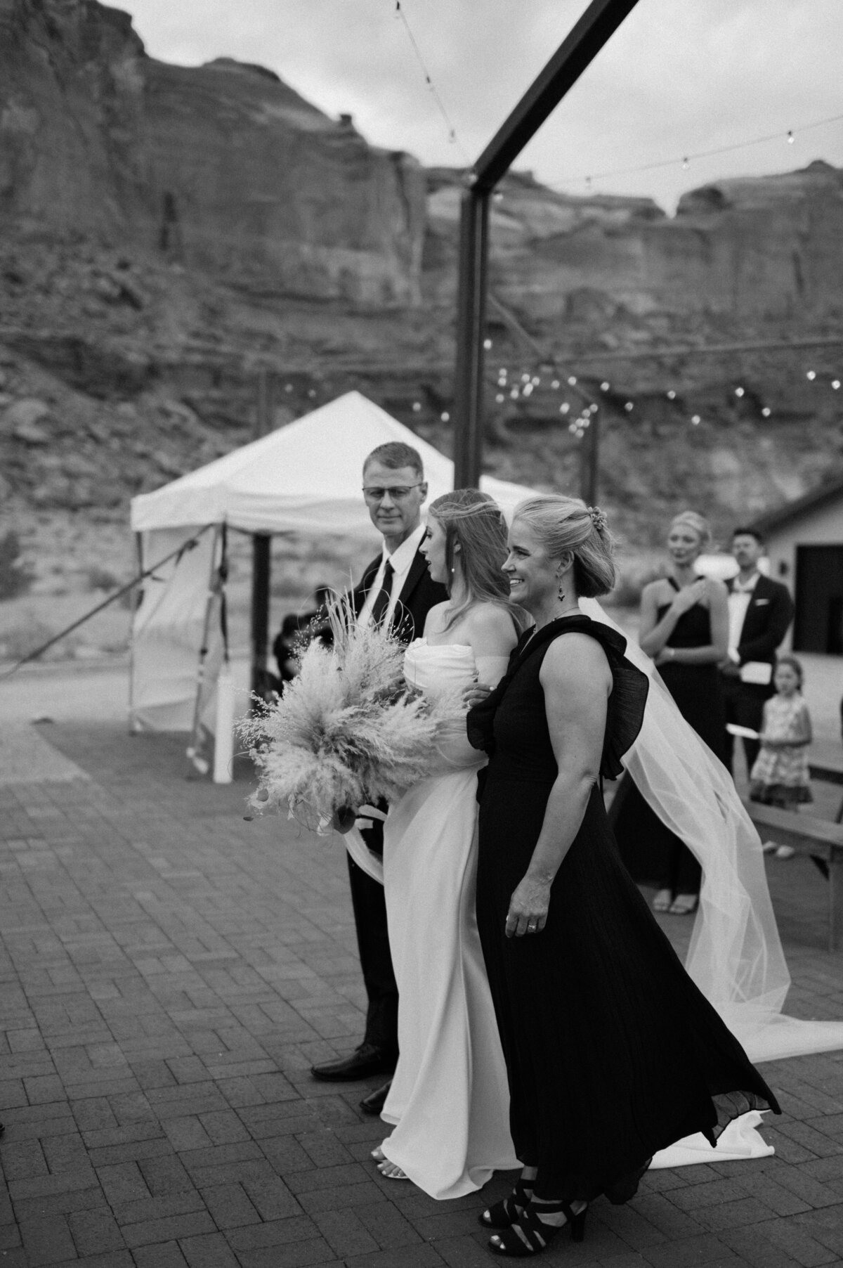 red-earth-moab-utah-wedding0867-Copy1