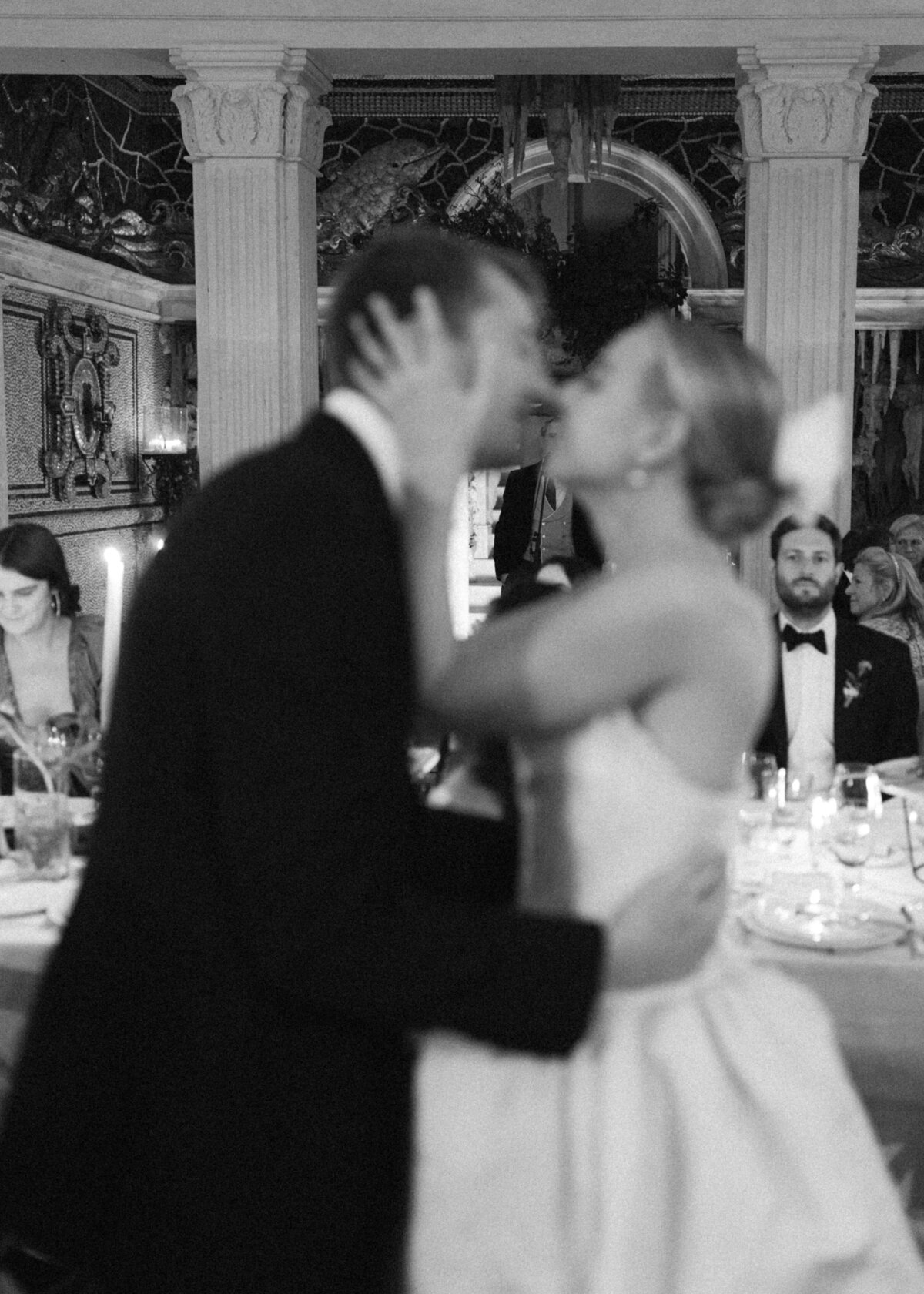 chloe-lowe-wedding-euridge-manor-cotswolds-couple-kiss-speech