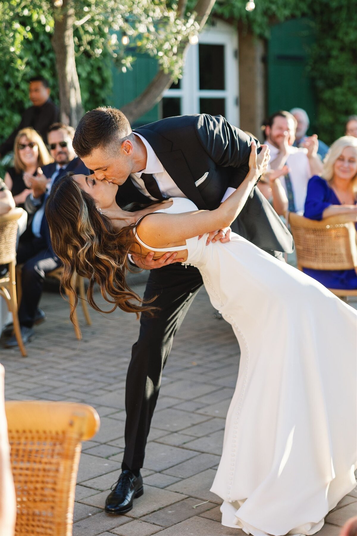 viansa-wedding-sonoma-emma-taylor-ashley-carlascio-photography-1178