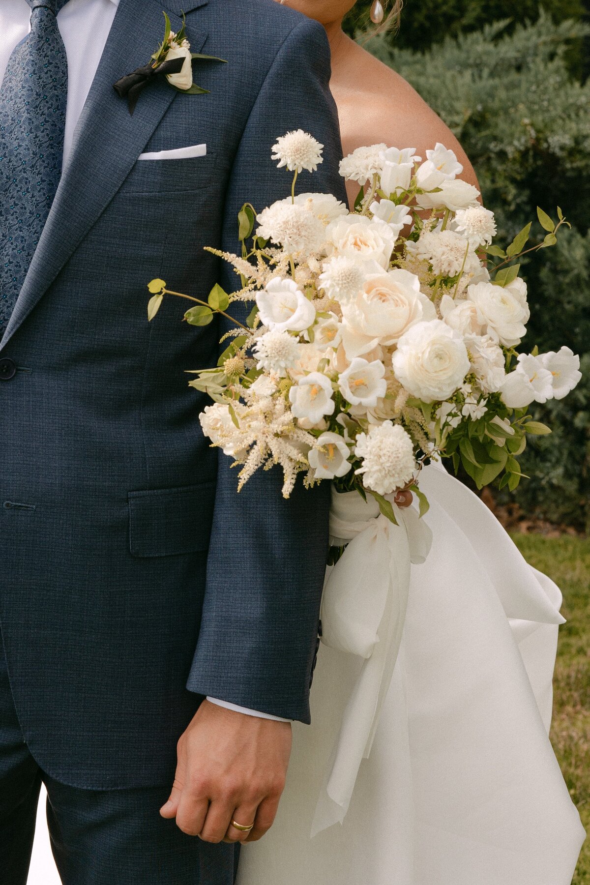 sloan-daniel-wichita-country-club-wedding-kayxbee-480