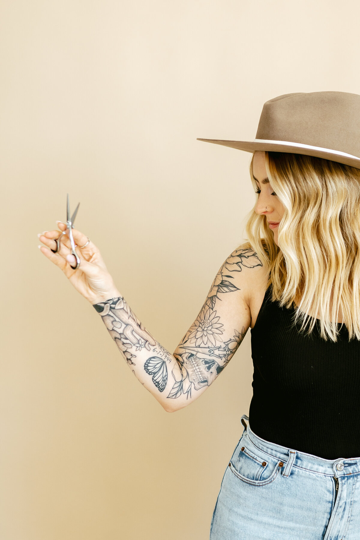 MINI_STUDIO_SESSION_EDITS_COLLECTIVE_SPACE_WILD_HONEY_PHOTO-305