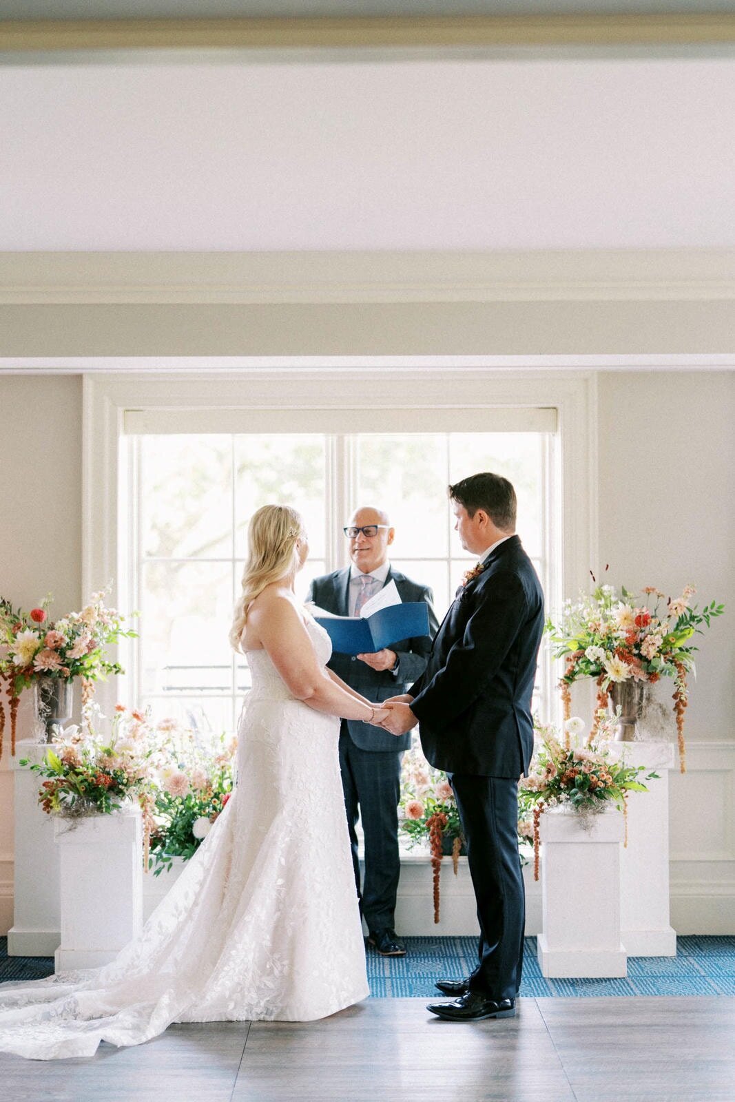 W5-Wedding-in-Oakville-Golf-Club-Shane-and-Katy-2023-10-14-2500px-1098