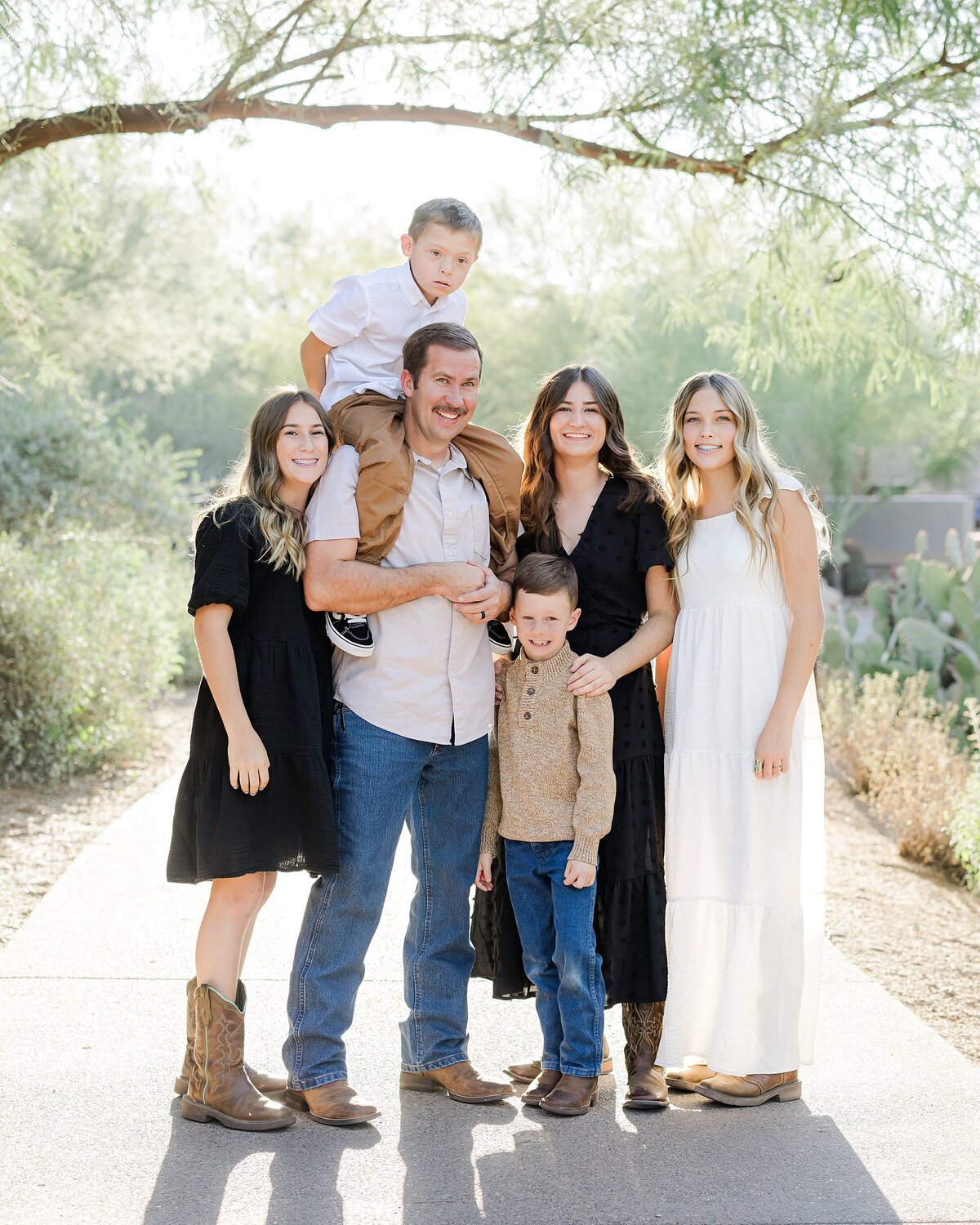 JimandChristyPhotography_EgnewFamily (9)