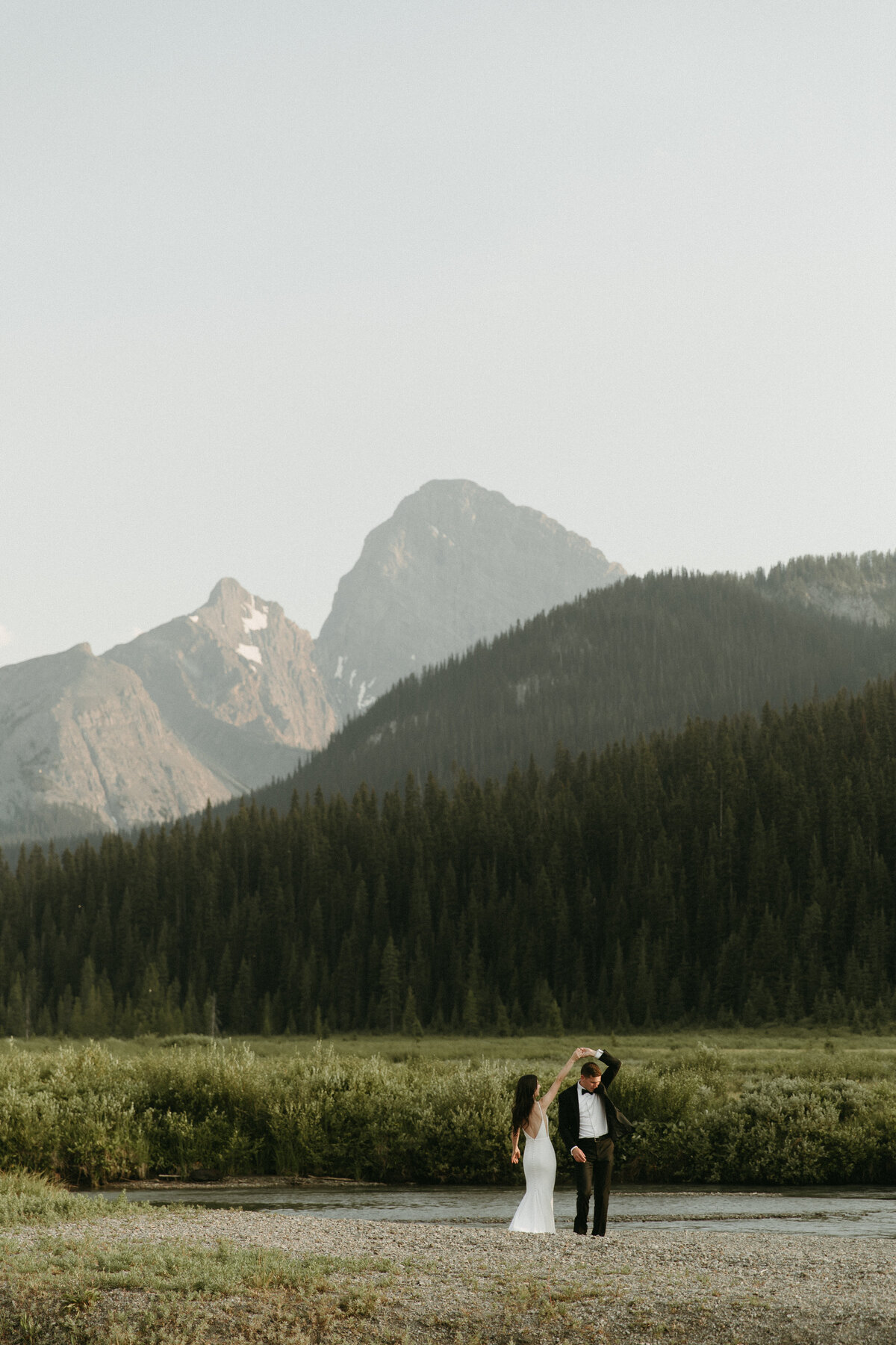 LL_Mount_Engadine_Lodge_Wedding-610