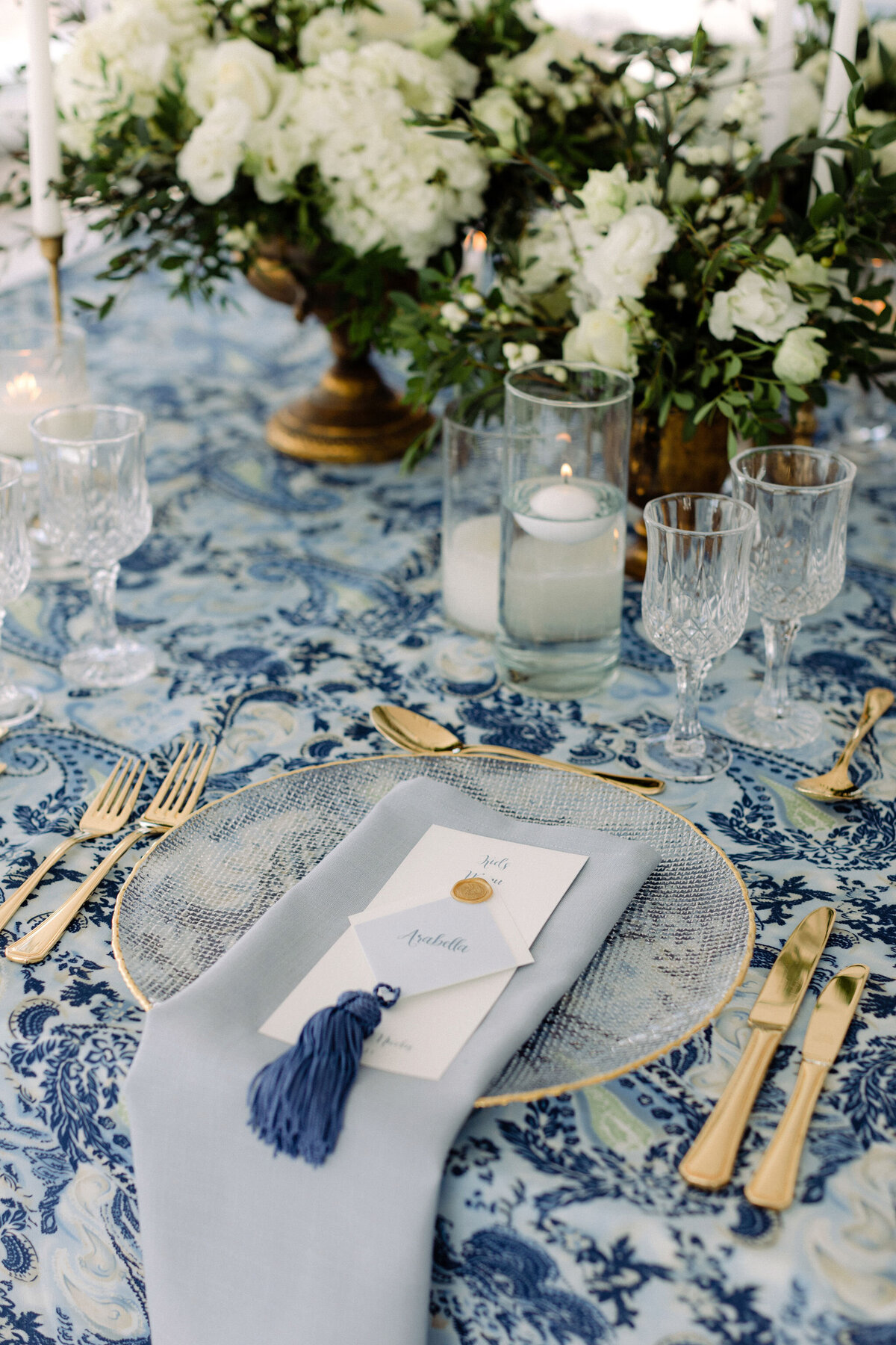 destination wedding santorini with baby blue details (2)
