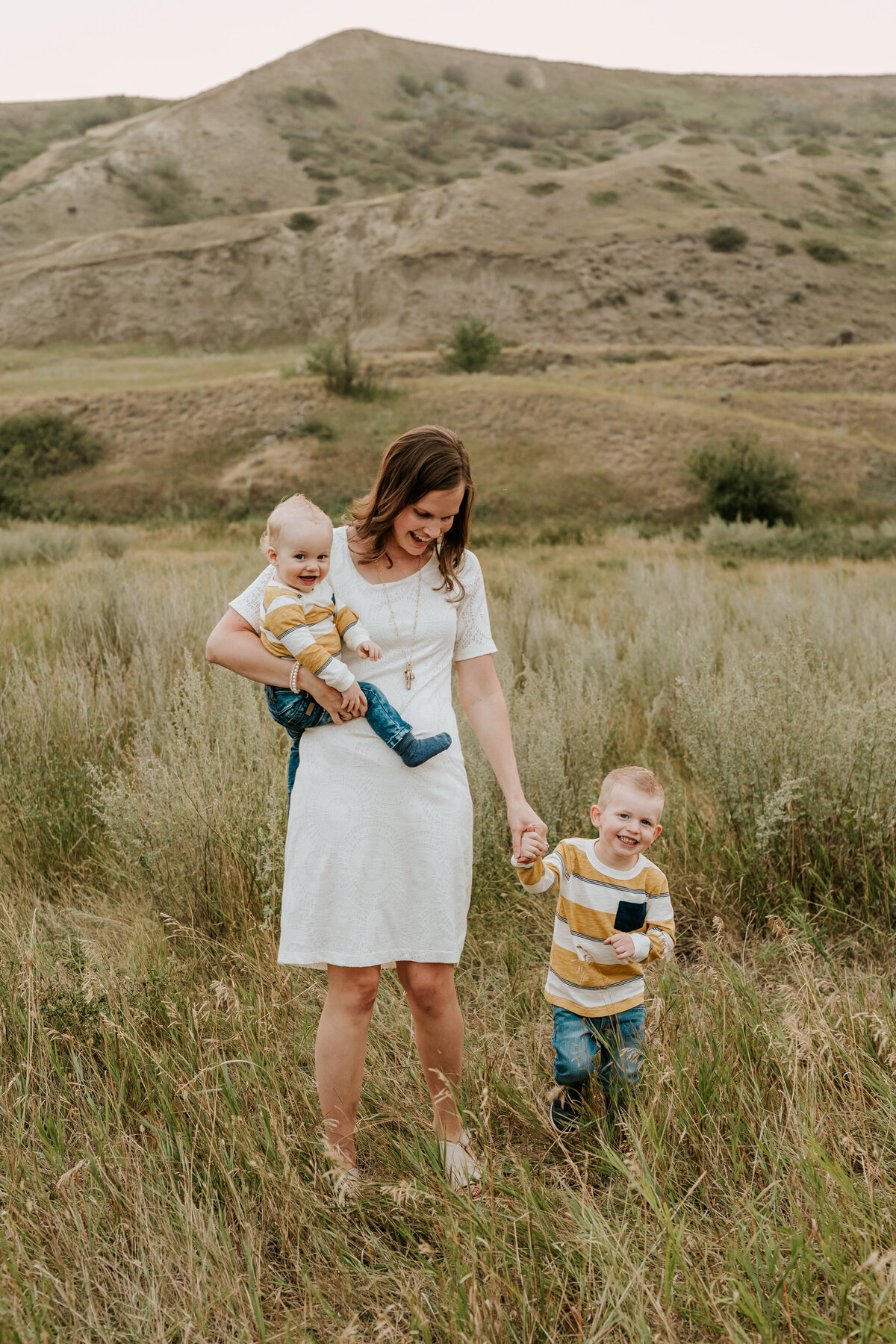 Julia and Darryl De Jonge Family Session 2022-122