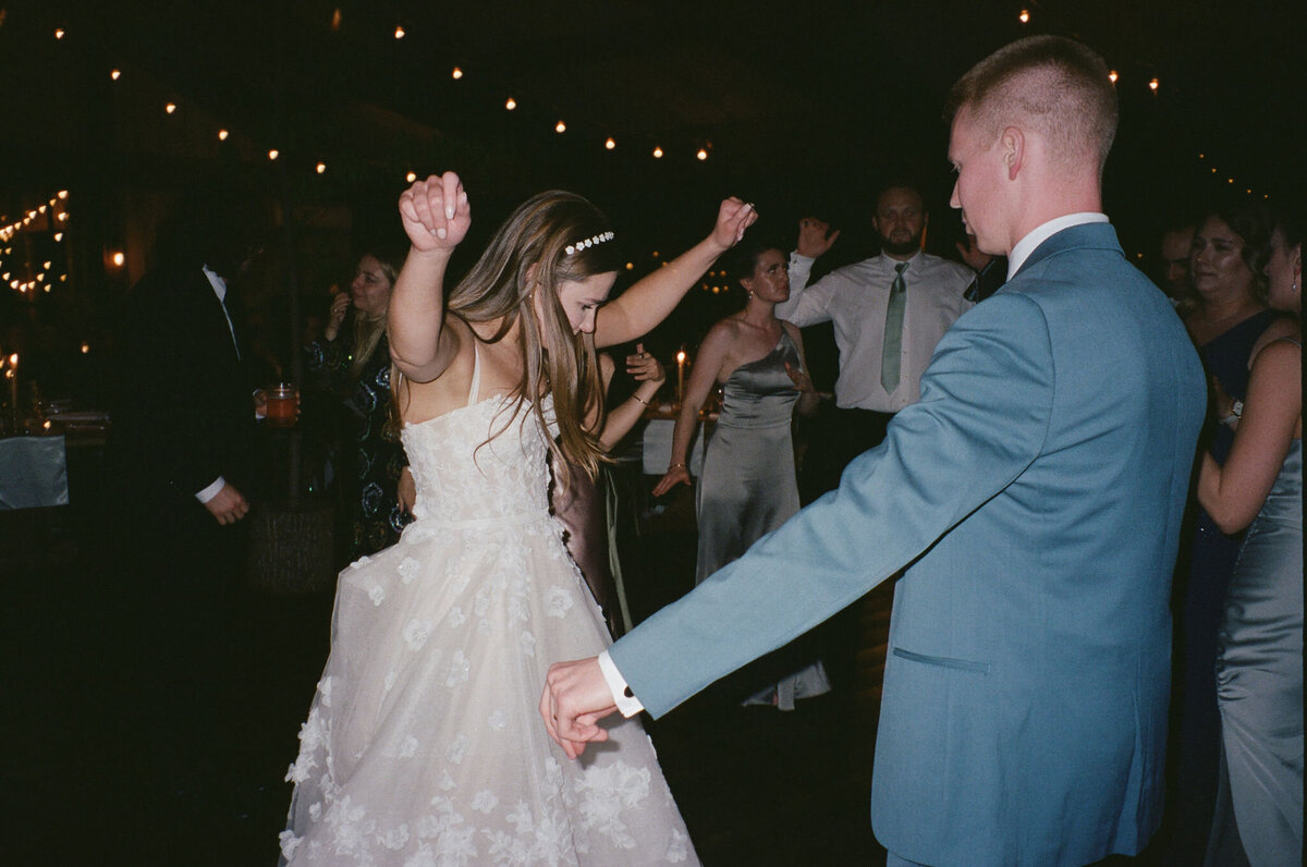 red-maple-vineyard-film-wedding-hudson-valley-281