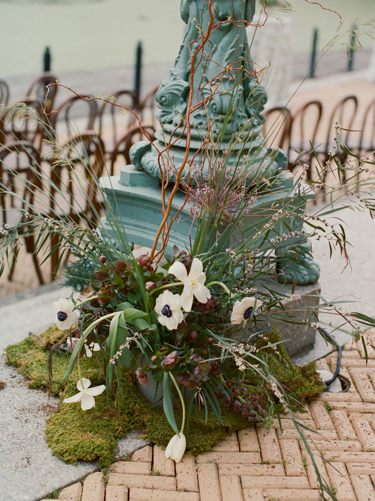 Faye-Fern-Creative-Ruby-Olivia-Rae-Hersey-Eugen-Hotaj-Prospect-Park-Boathouse-Wedding-Ceremony-Details-03