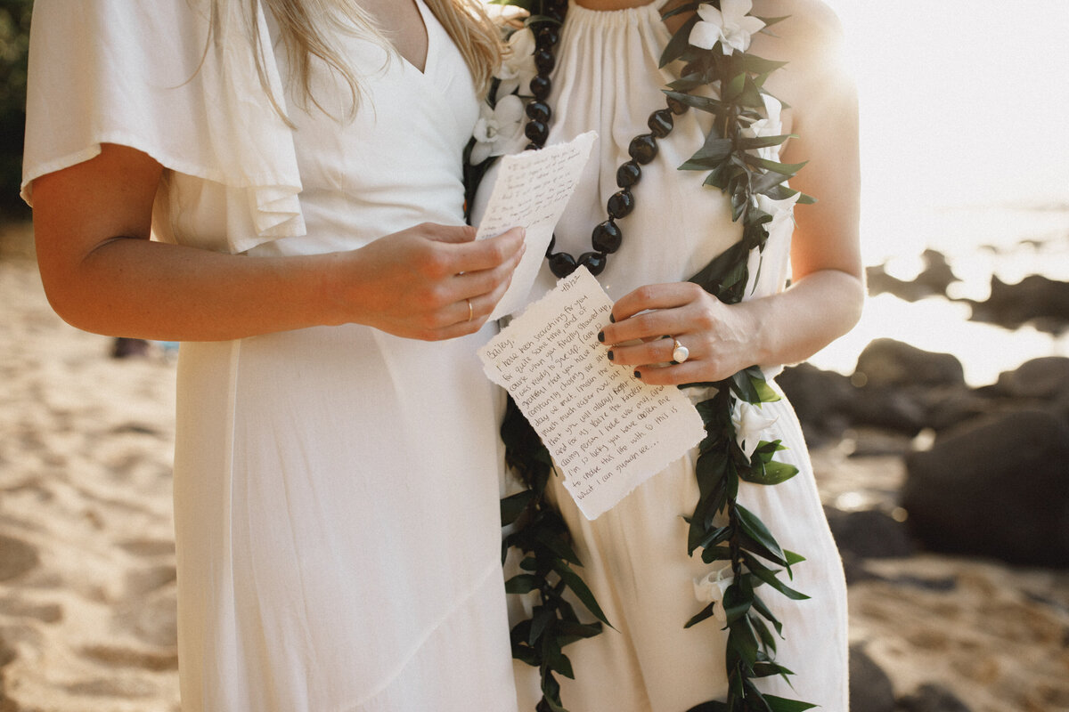 Gina&Bailey-Kauai-Elopement-SneakPeek-14
