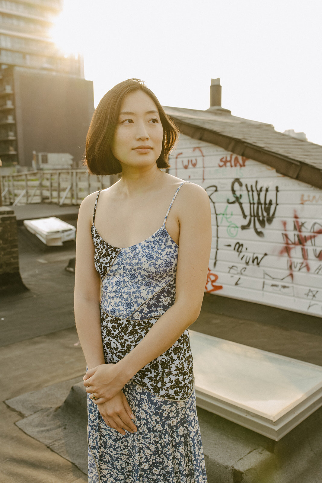 a-toronto-rooftop-engagement-session-downown-romatic-carefree-candid-authentic-2351