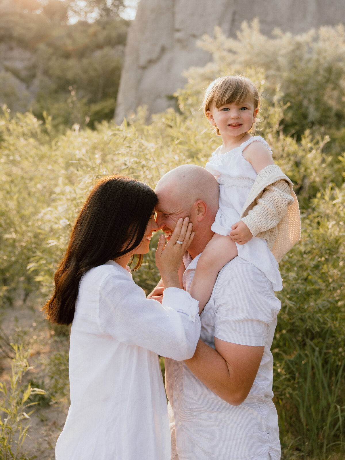 Rebecca-Mike-Sophia-Bluffs165