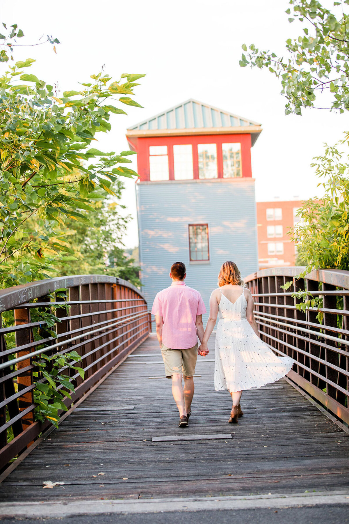 Rachel-Elise-Photography-Syracuse-New-York-Engagement-Shoot-Photographer-Inner-Harbor-17