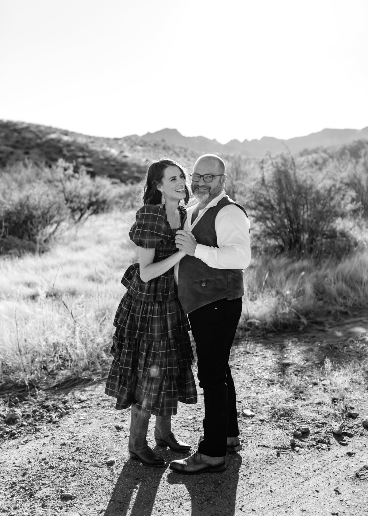 12102022_Rebecca+LeoDesertPortraits_TubacAZ_AnjaJensenPhotography-35