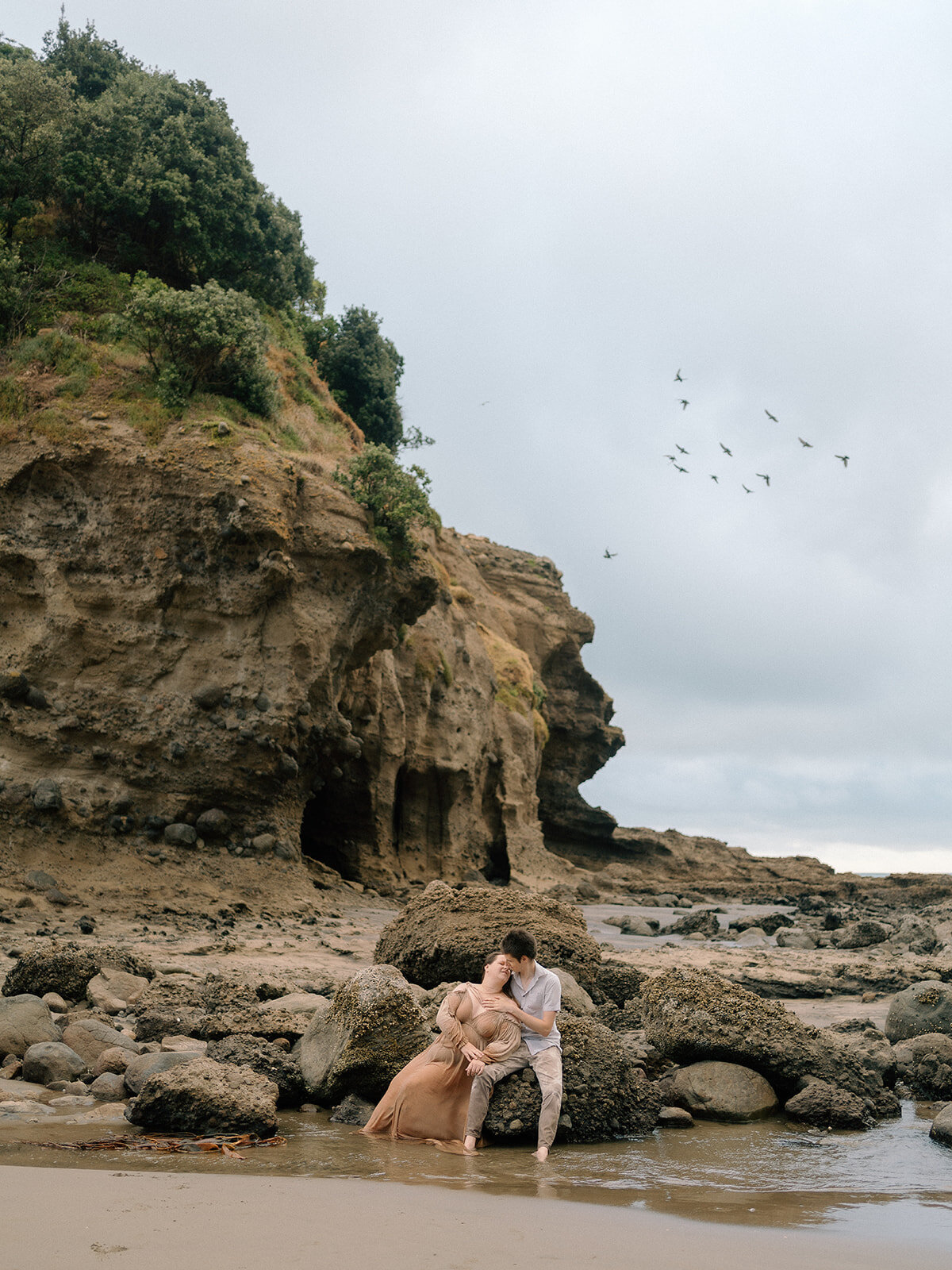 Eva-Primoz-Auckland-New-Zealand-Couples-Photoshoot-11_websize