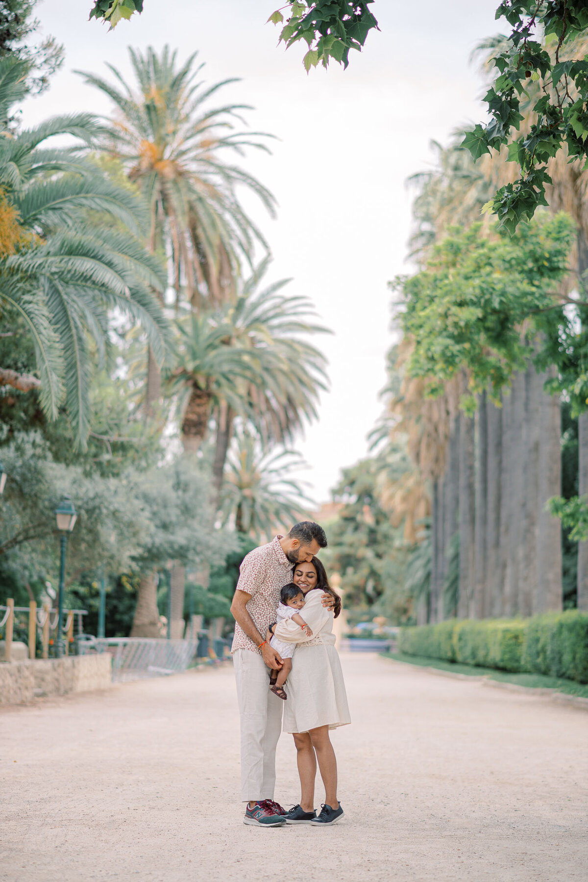 Vacation-Family-Photographer-Valencia-Viveros-Garden-16