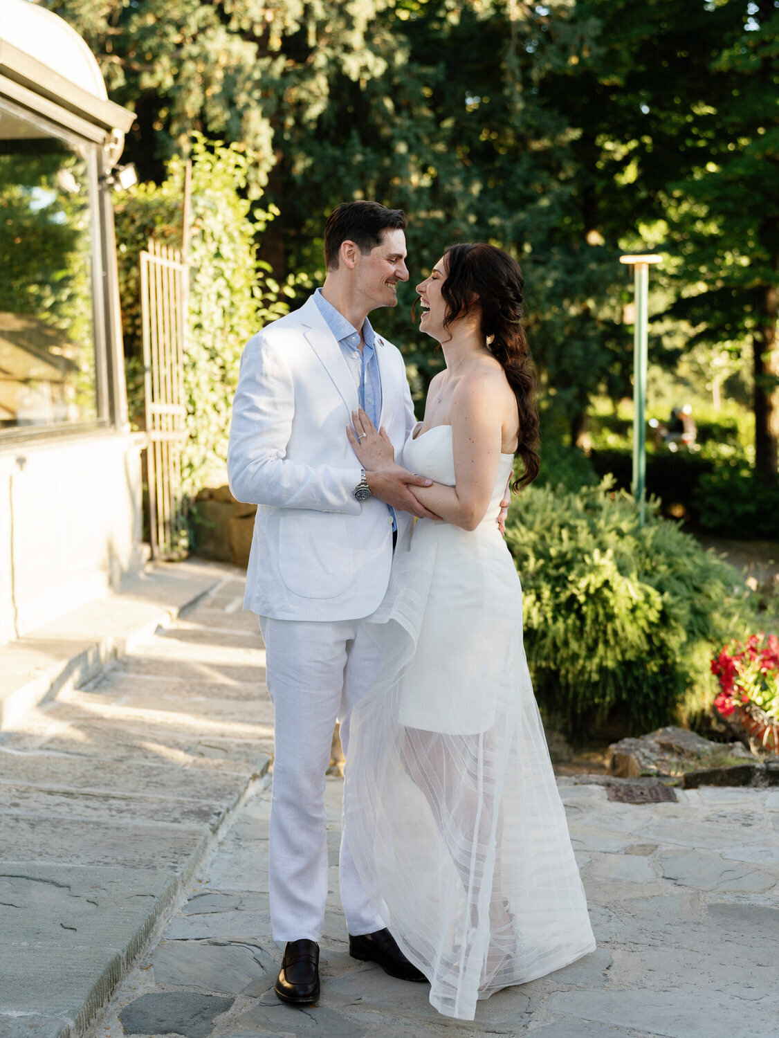 18-Bride-and-Groom-Portrait-at-Pre-Wedding-Dinner