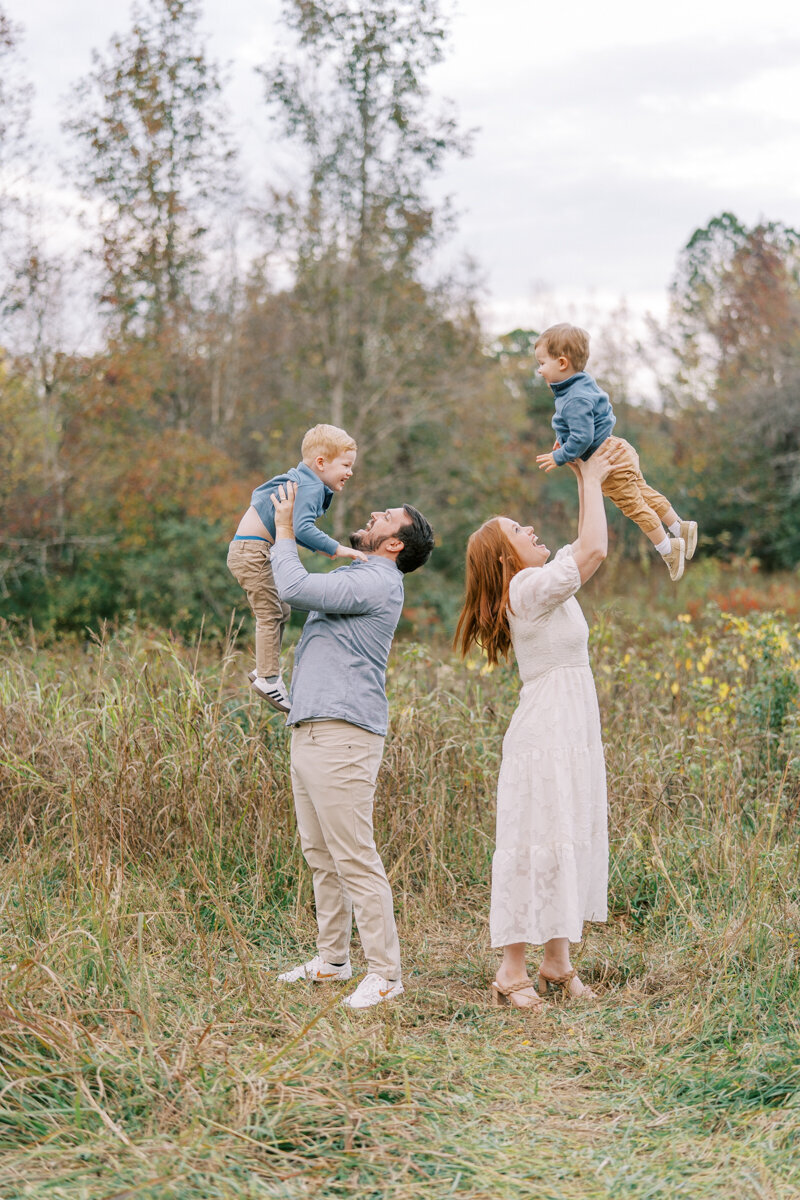 Green Meadows Family Photographer_010