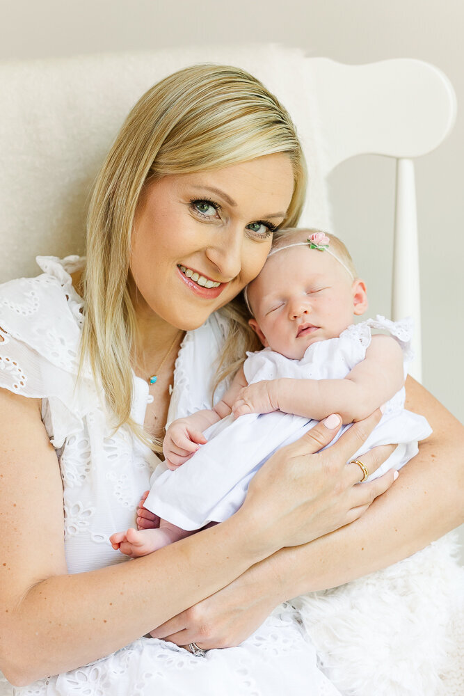 mommy and newborn pictures-2