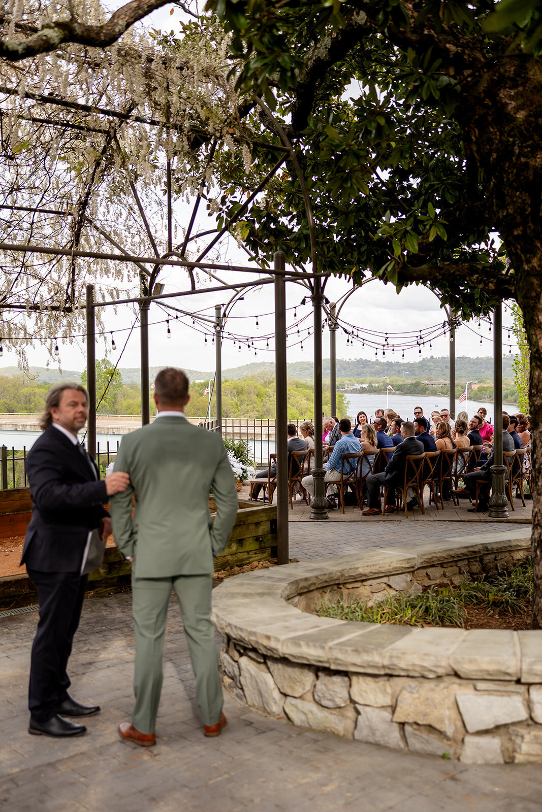 BluffViewArtDistrictWedding_0302