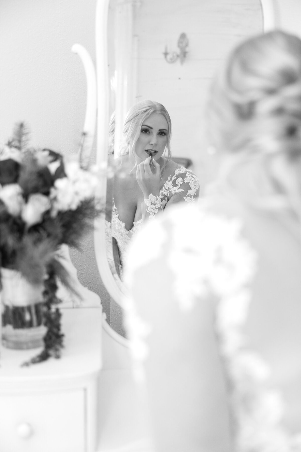Florida-Rustic-Barn-Weddings-2023-Karisa-Denae-Photography-g-23