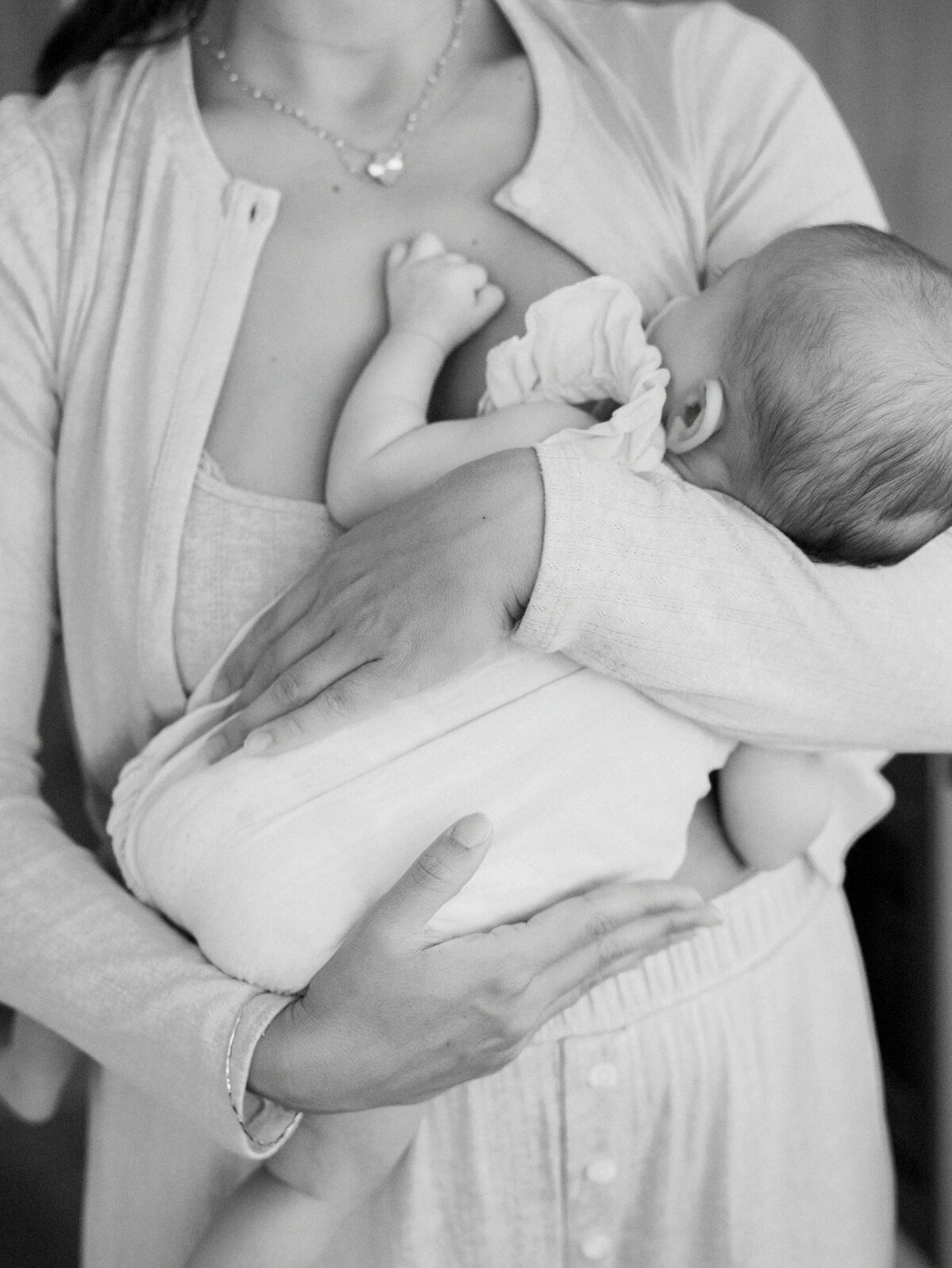 Courtney_Vancouver In-Home Newborn Photos-32