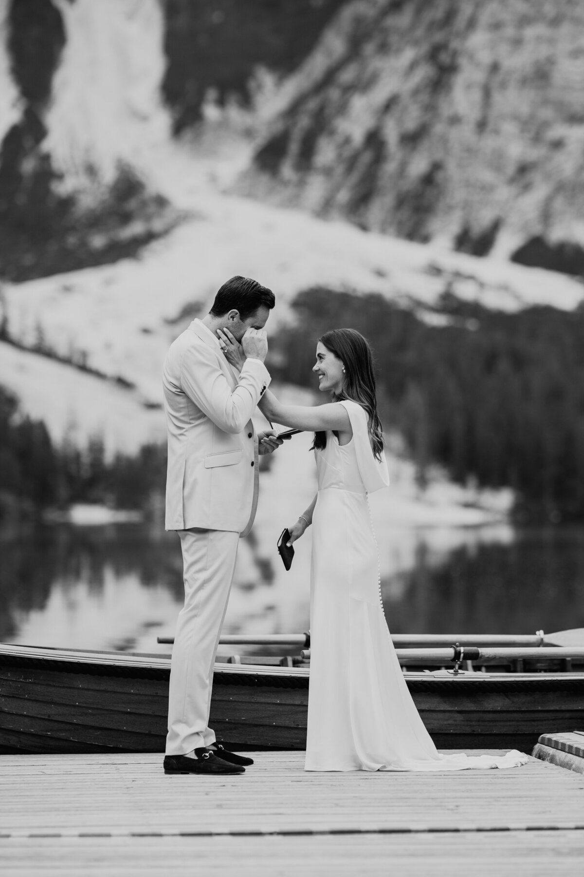 sweet couple romantic dolomites lake Braies elopement
