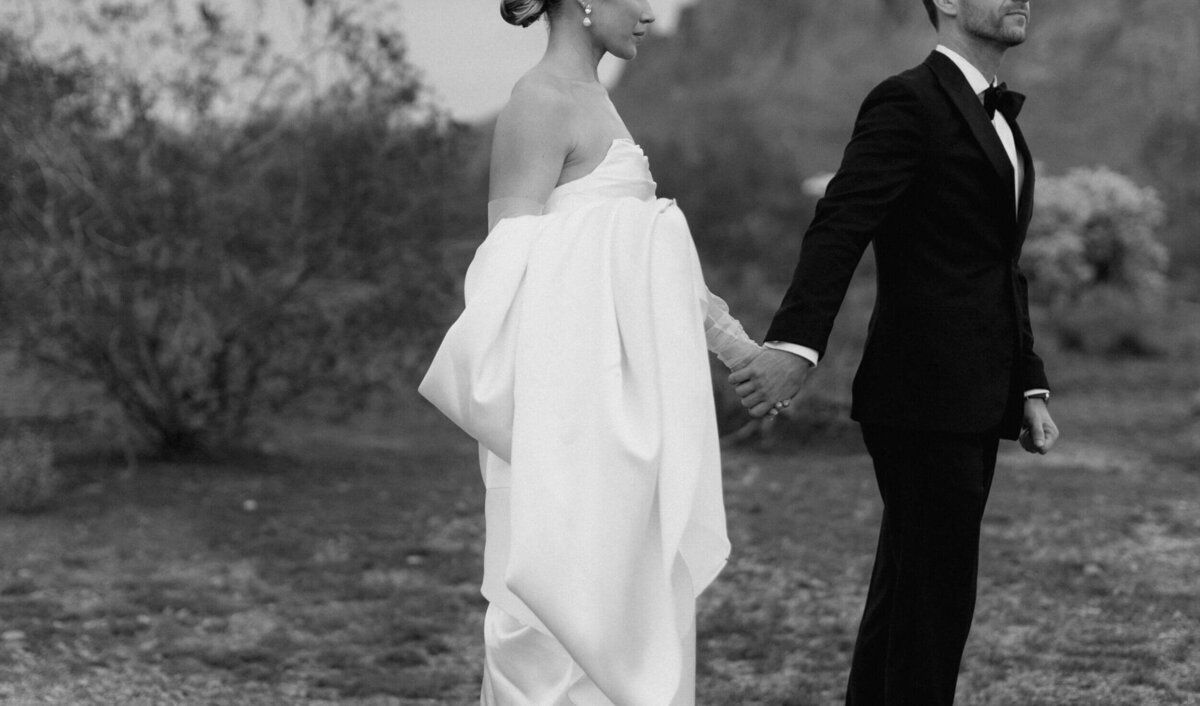Romantic Apache Junction, Arizona wedding planned by BTO Events
