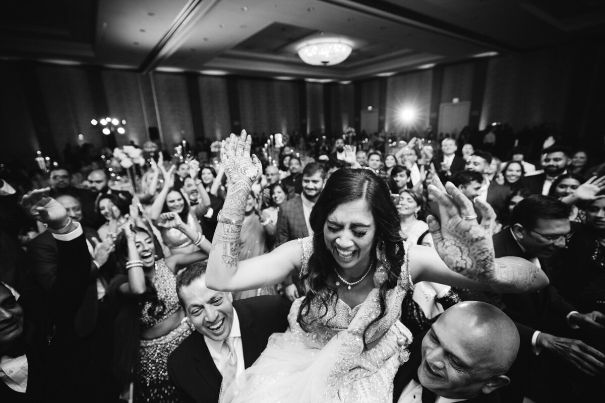 29-Baltimore-marriott-waterfront-wedding