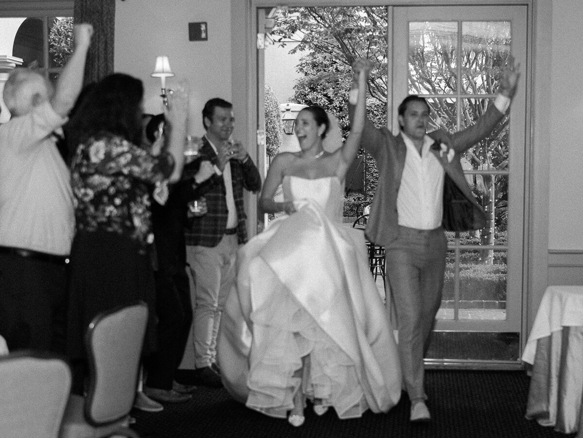 charleston-wedding-photographer-planters-inn-wedding-reception3