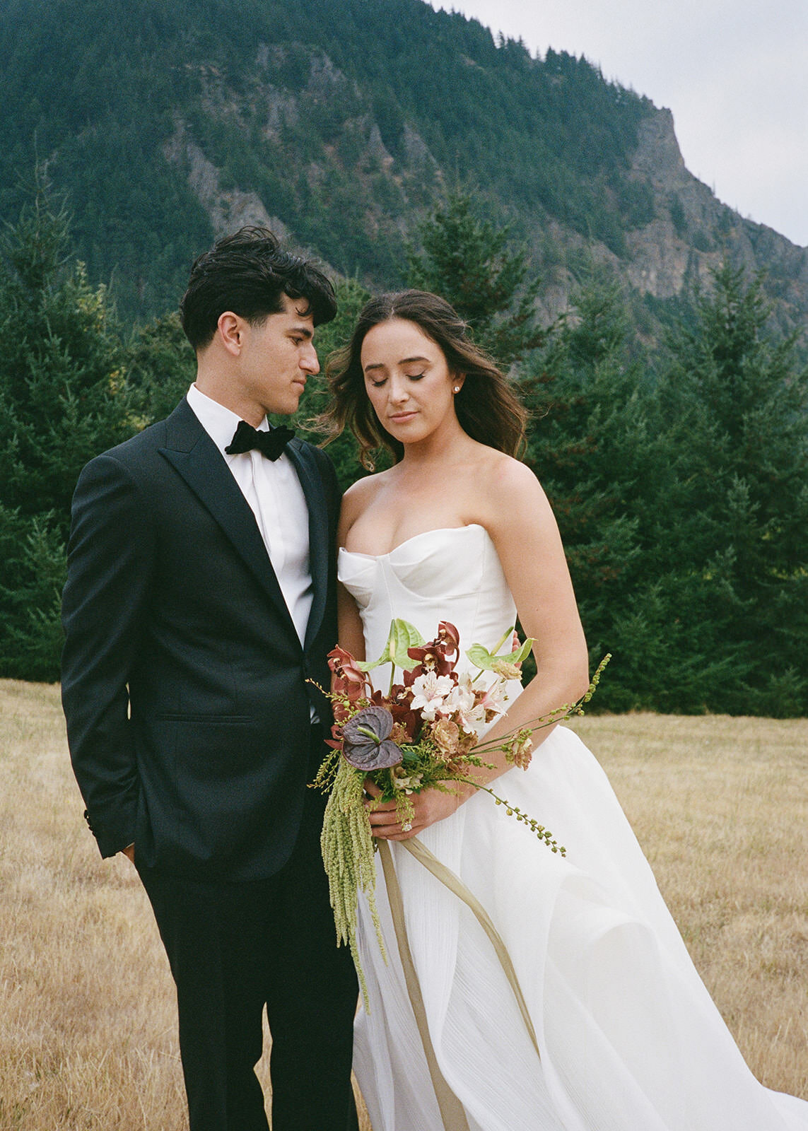 Hood-River-Oregon-Wedding-436