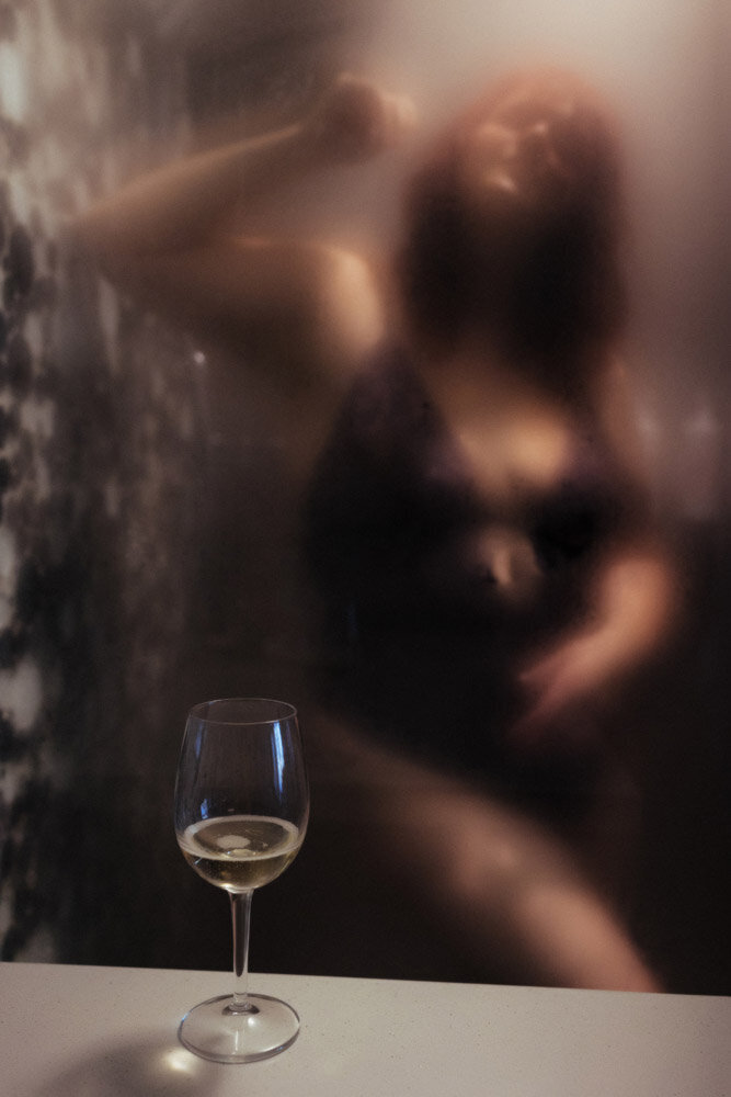 boudoir-session-hotel-suite