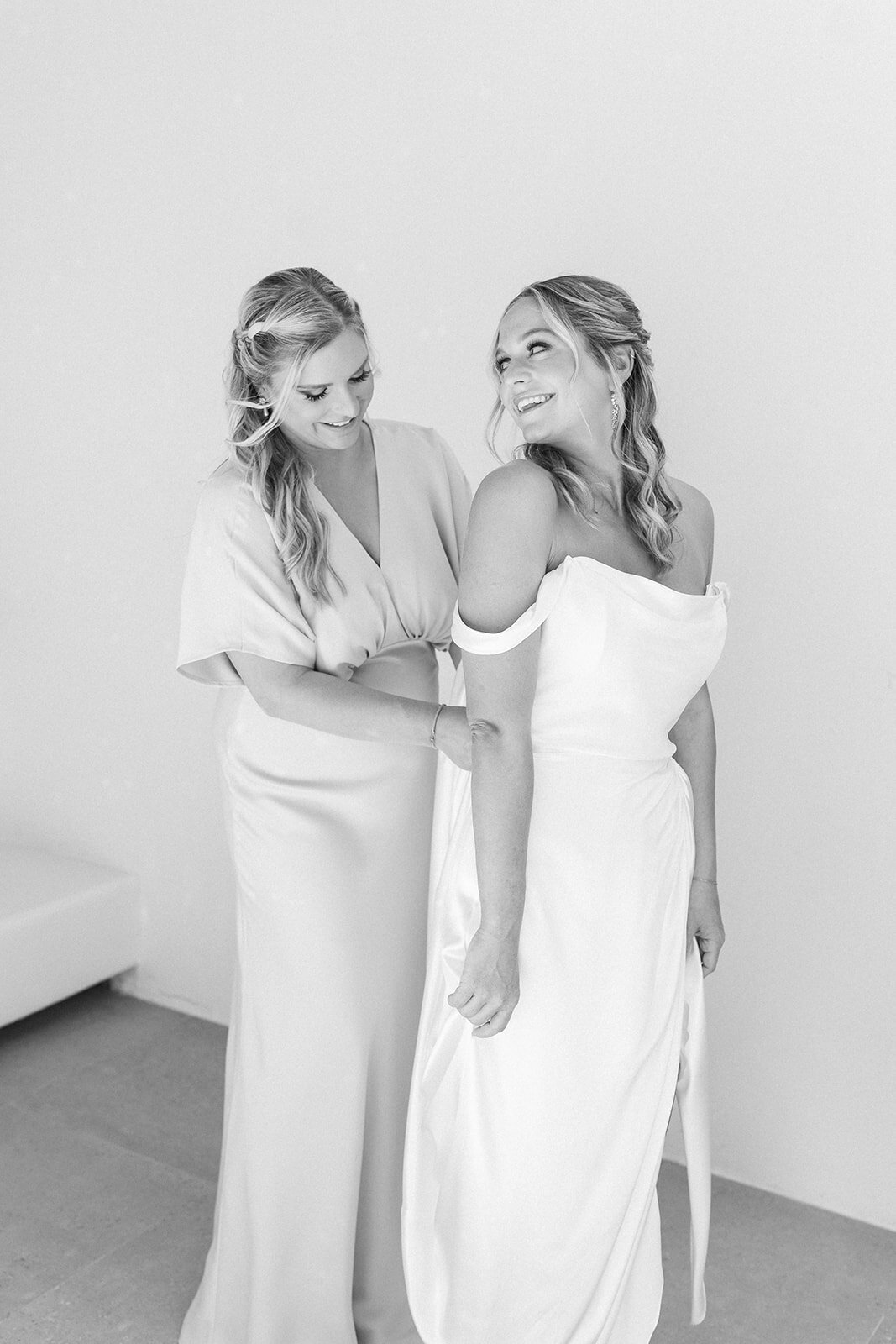 Hannah Malloy East Coast Wedding Photographer