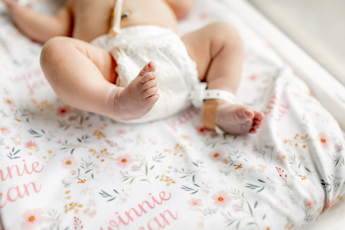 Farmington AR maternity photographer, family photography Farmington AR, newborn photos Farmington AR, baby milestone sessions Farmington Arkansas