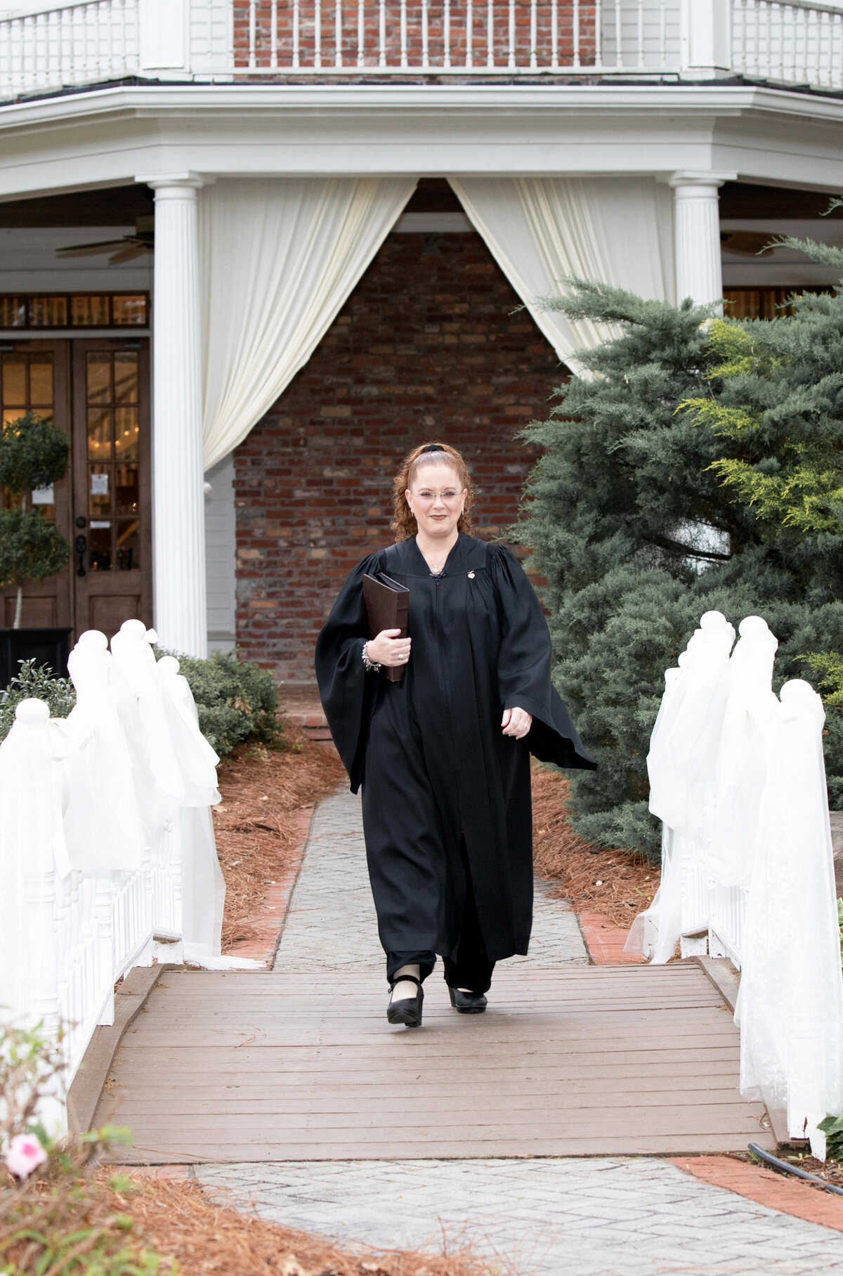 Carl-House-Auburn-GA-Wedding-Officiant-Outdoor-Ceremony