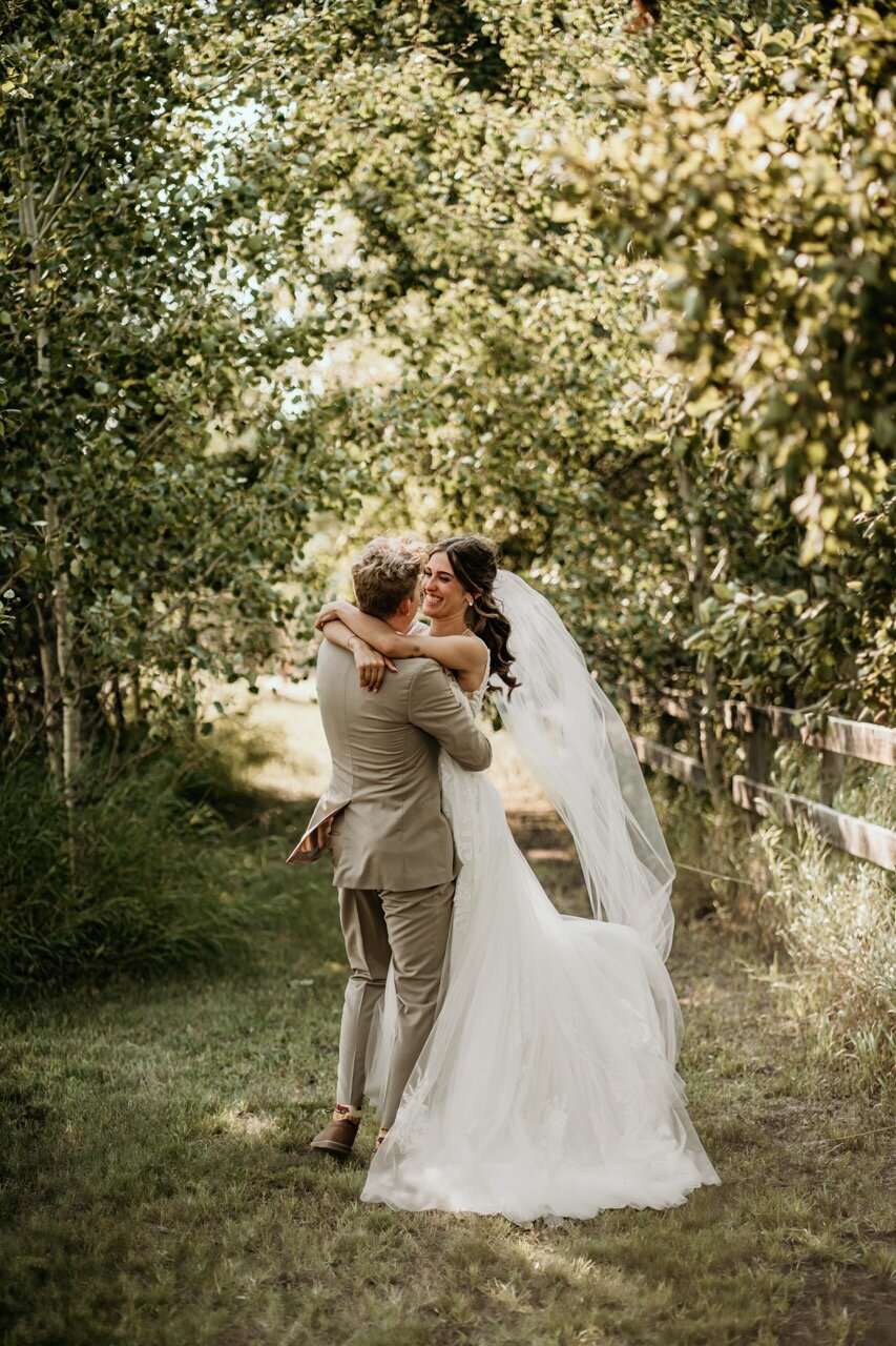 Wedding Venue Near Calgary and Edmonton 86 Large 11.02.45 AM