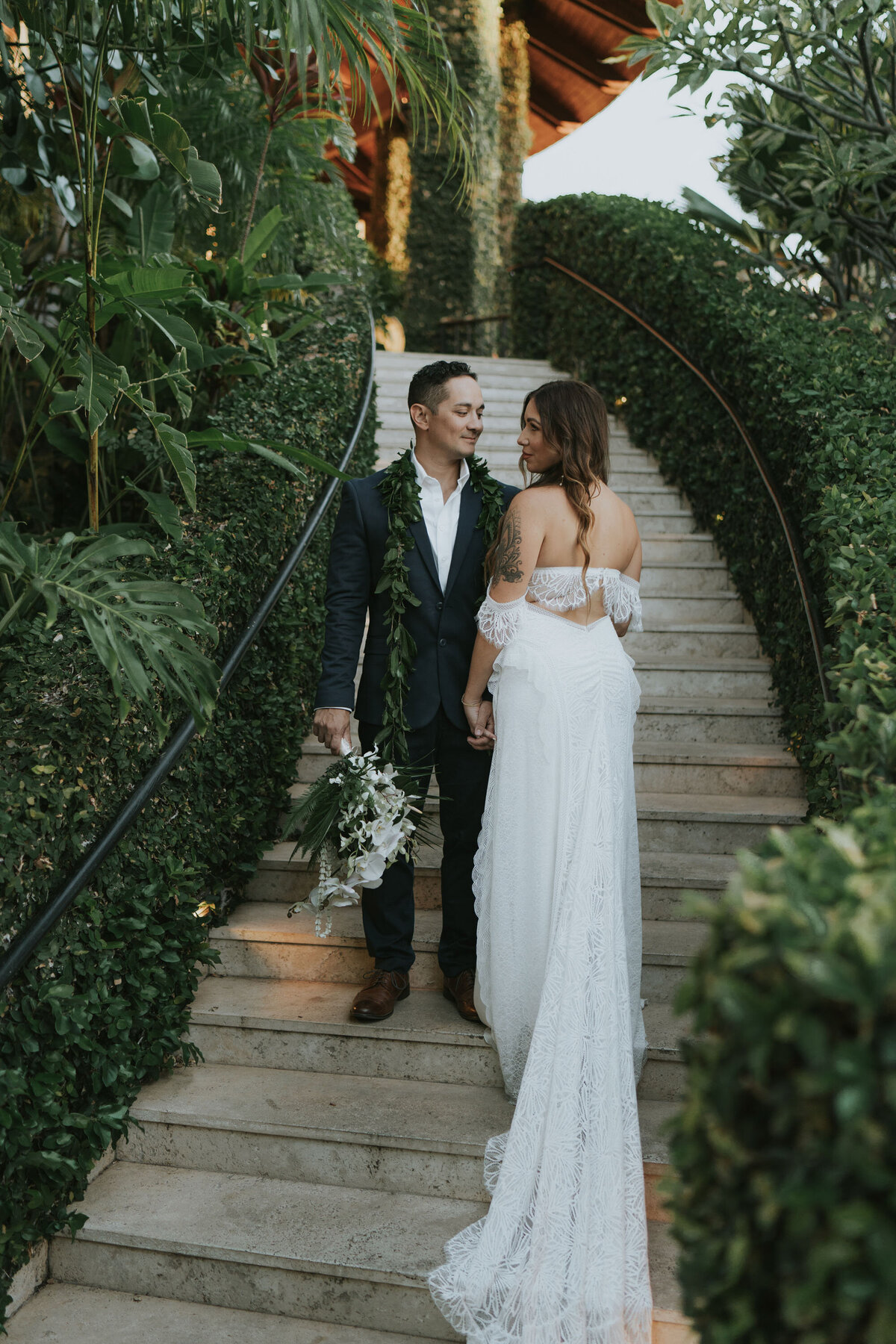 Caitlin-Grace-Aspen-Wedding-Photographer-Destination-Wedding-Photographer-Maui-Photos--Wedding-051