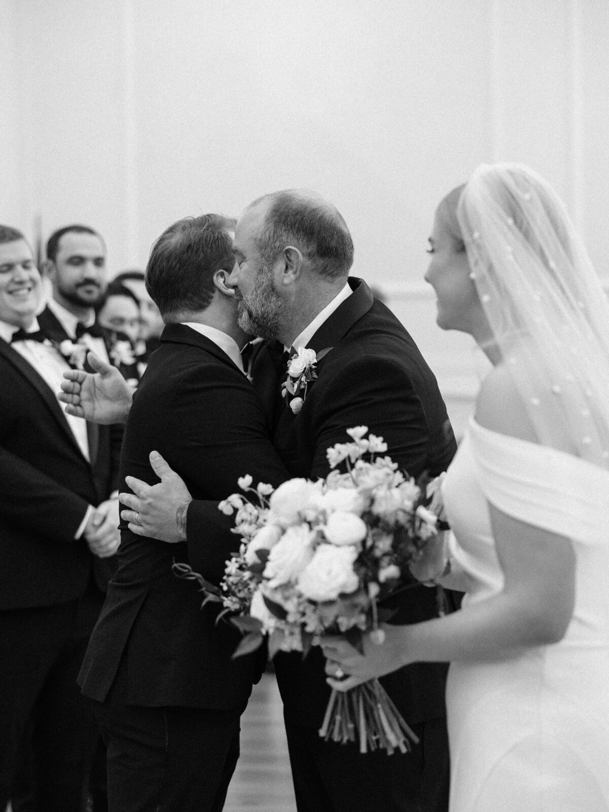 Arkansas Inn at Carnall Hall Wedding | Shalae Byrd-81