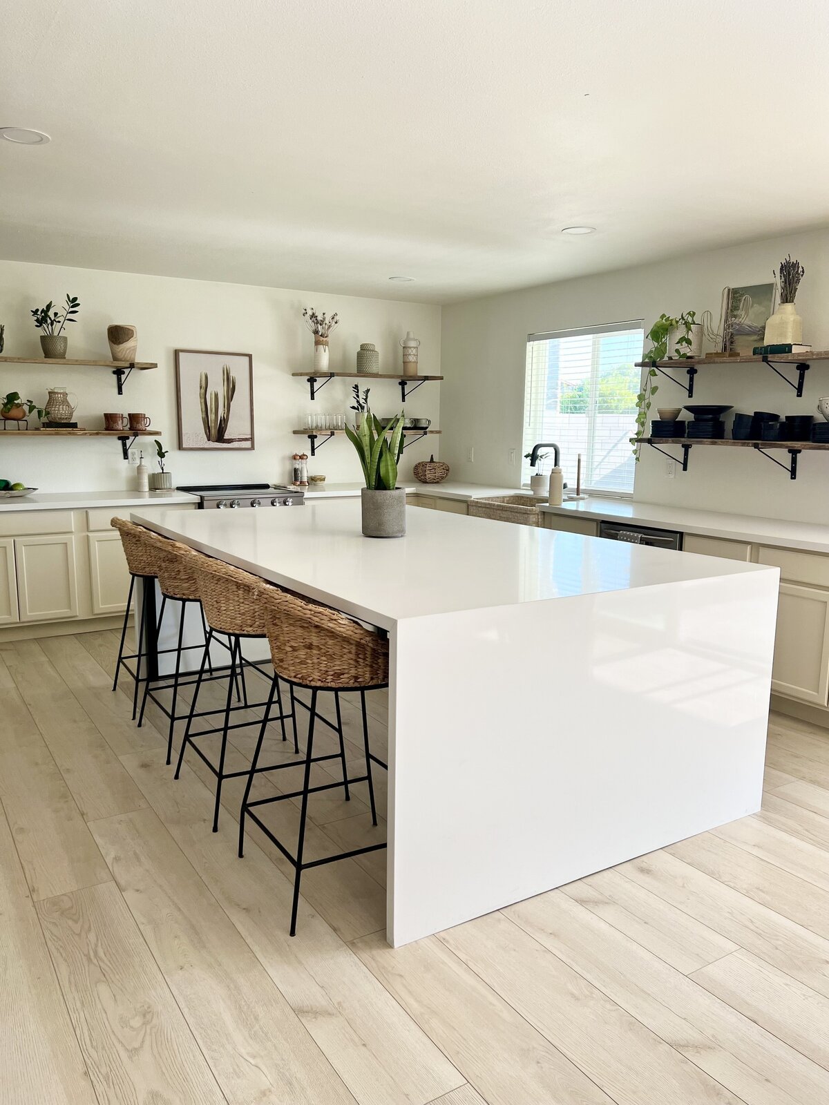 Sunnyside Kitchen 1