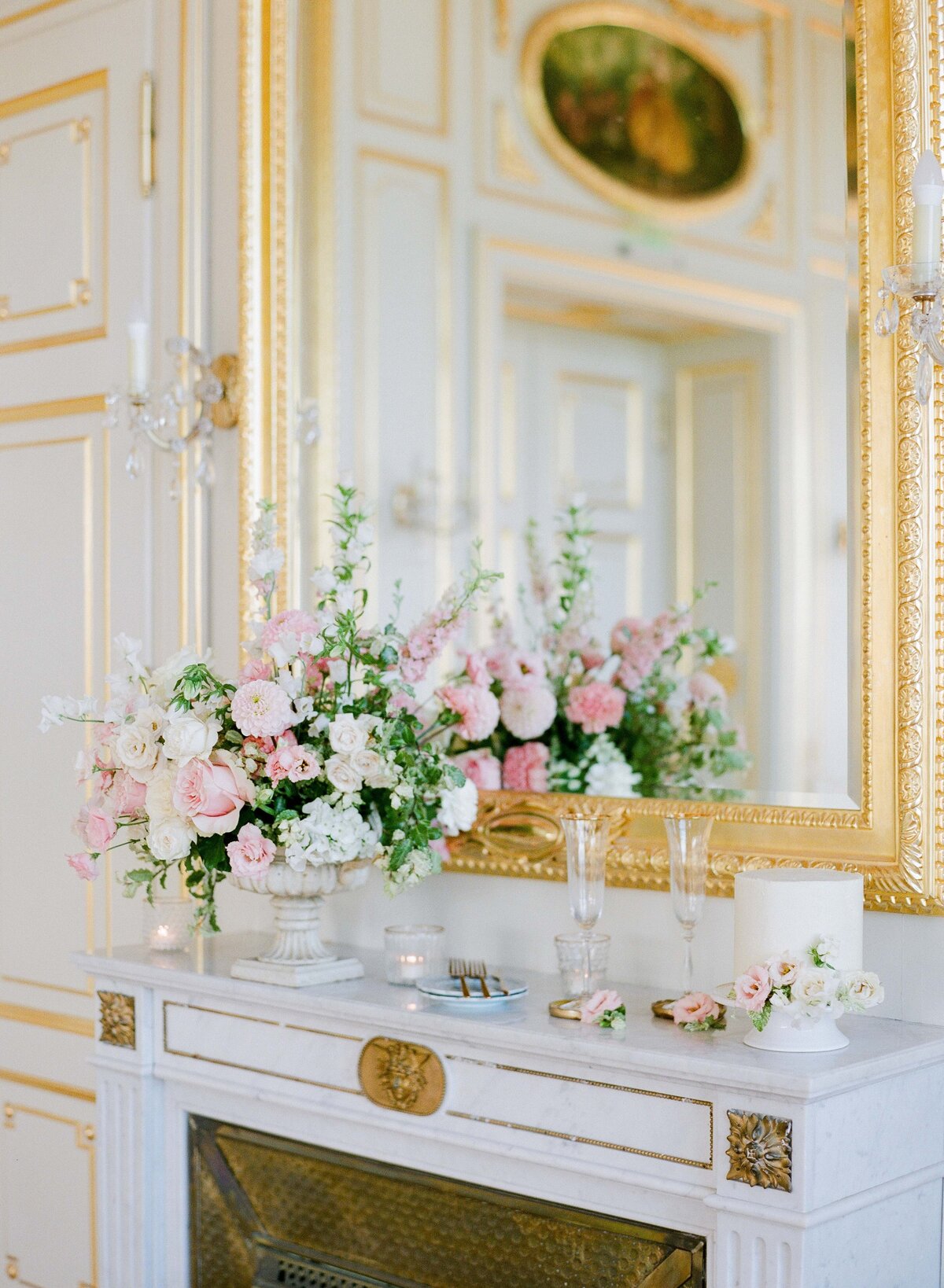 Jennifer Fox Weddings English speaking wedding planning & design agency in France crafting refined and bespoke weddings and celebrations Provence, Paris and destination Alyssa-Aaron-Molly-Carr-Photography-64