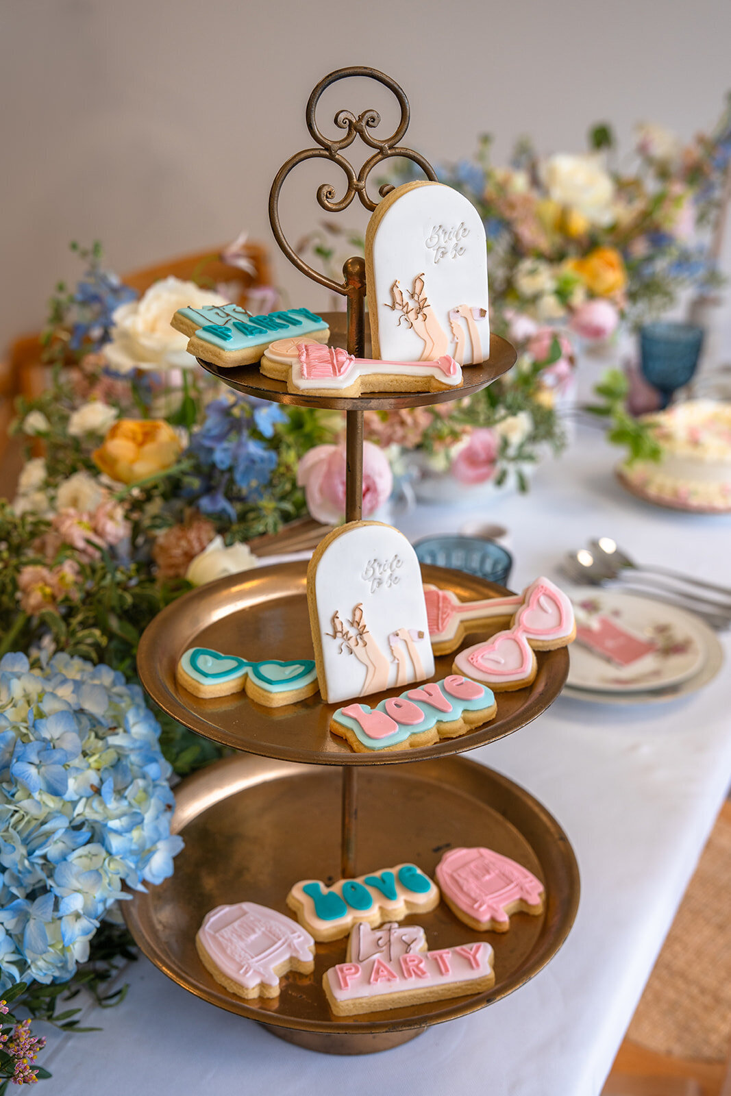 shooting-inspiration-aix-en-provence-fleurs-bleu-rose113