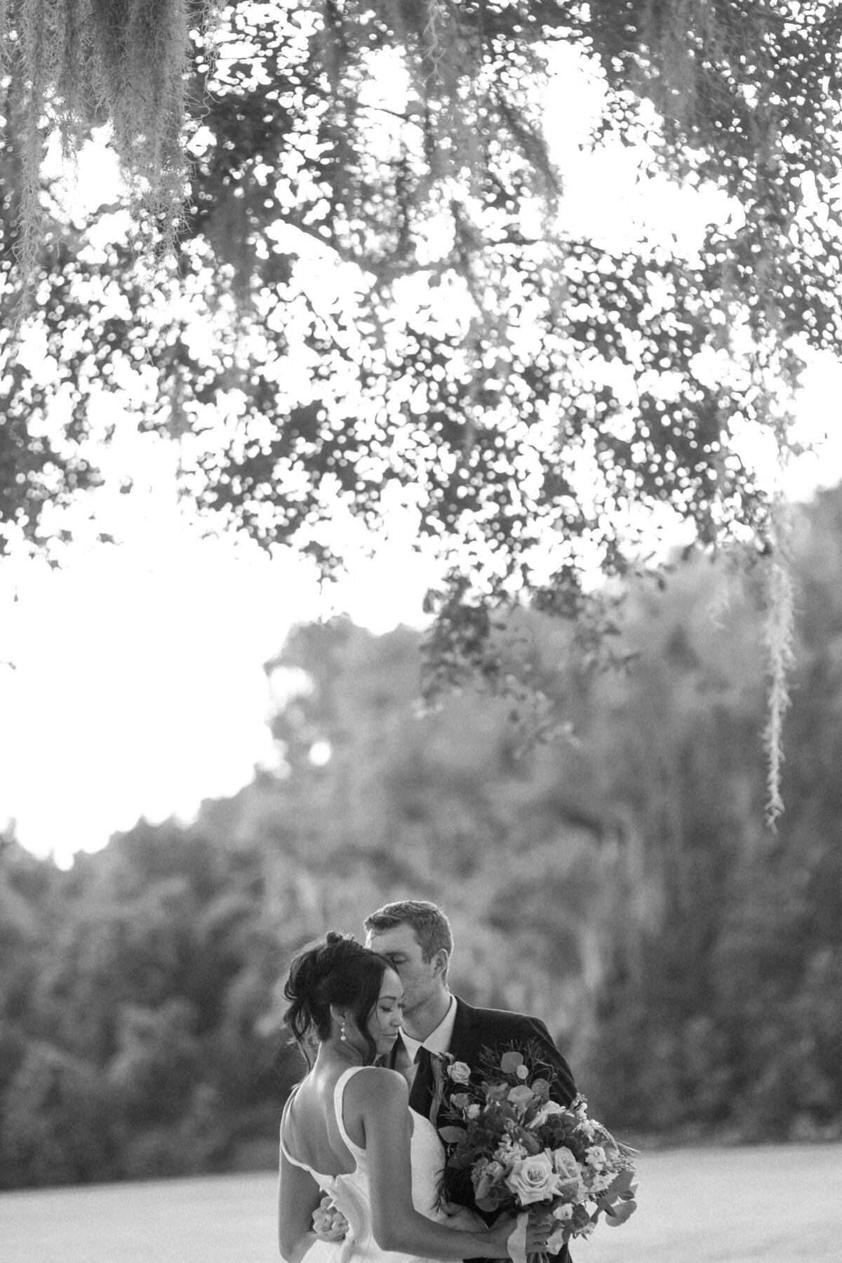 Editorial at Sydonie Mansion - Mount Dora Florida - Alaina René Photography-74