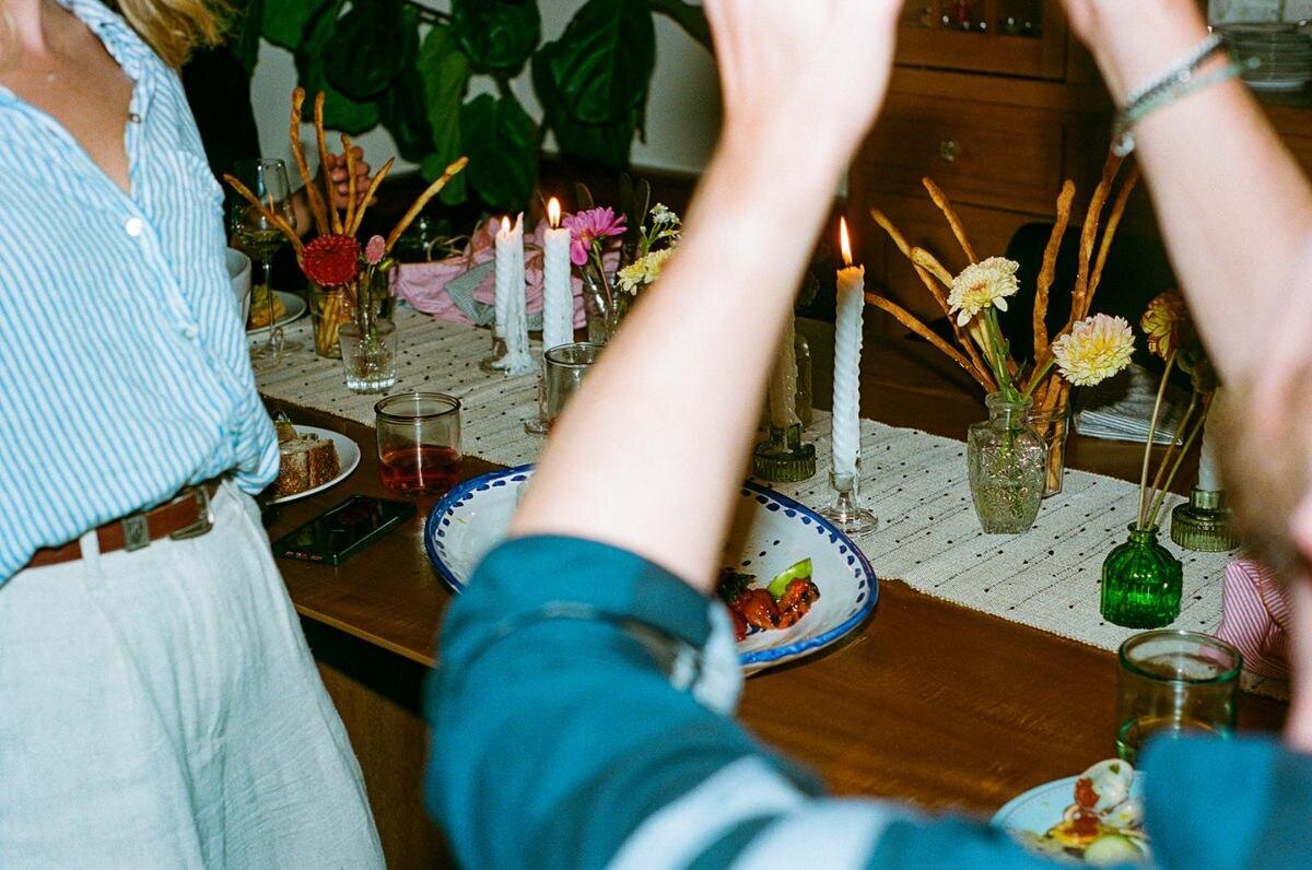 3-dinner-party