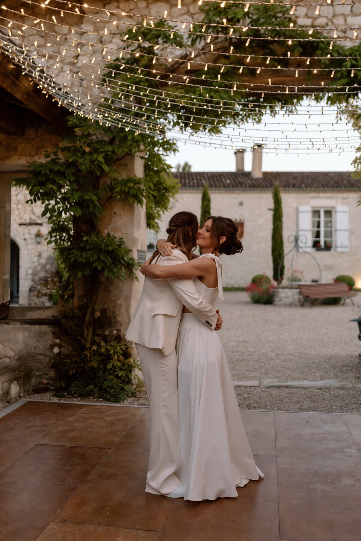 Kate&Kate_chateaudestpaul_francewedding_lauradeanphotography_dorsetweddingphotographer-109