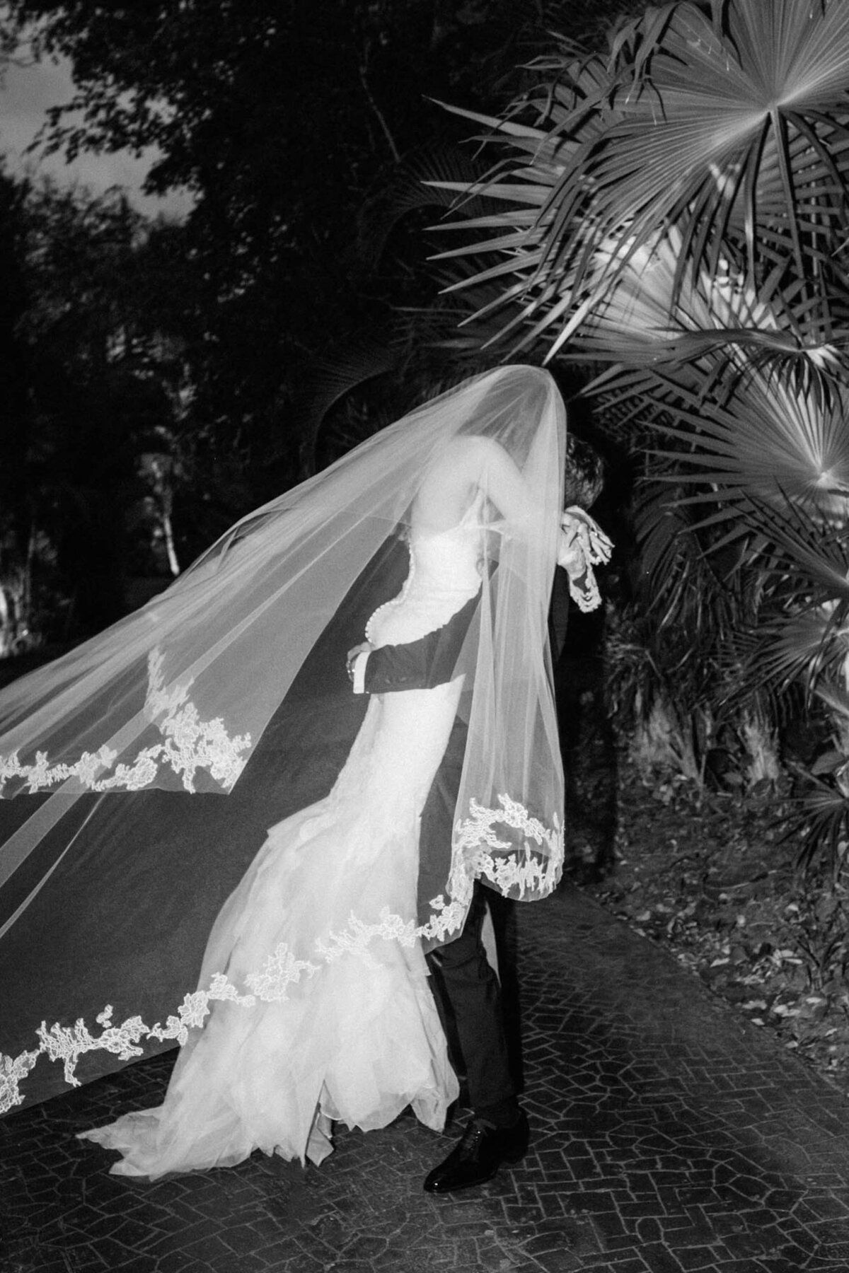 515-Banyan-Tree-Mayakoba-Mexico-Natasha-Tyler-Salter-Wedding-64