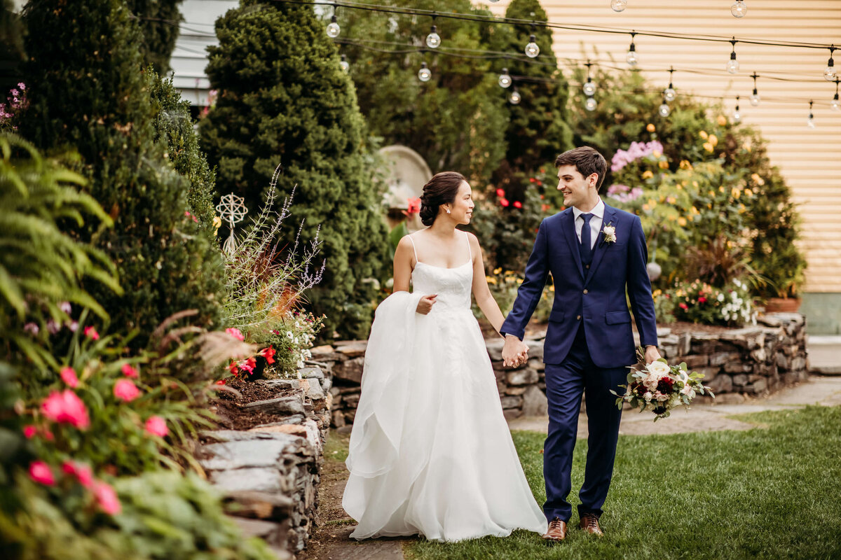 New_Hampshire_Wedding_Photographer_Bedford_Village_Inn-26