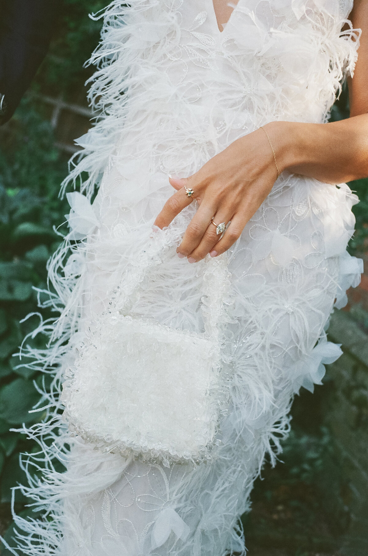 Berlez-Aspen-Avenue-Chicago-Wedding-Photographer-Engagement-Session-Chicago-Botanic-Garden-Selkie-Luxury-Editorial-Film-13