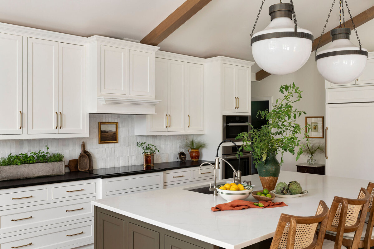 17_Inga_Casha_Interiors_5953_Sedberry_Rd