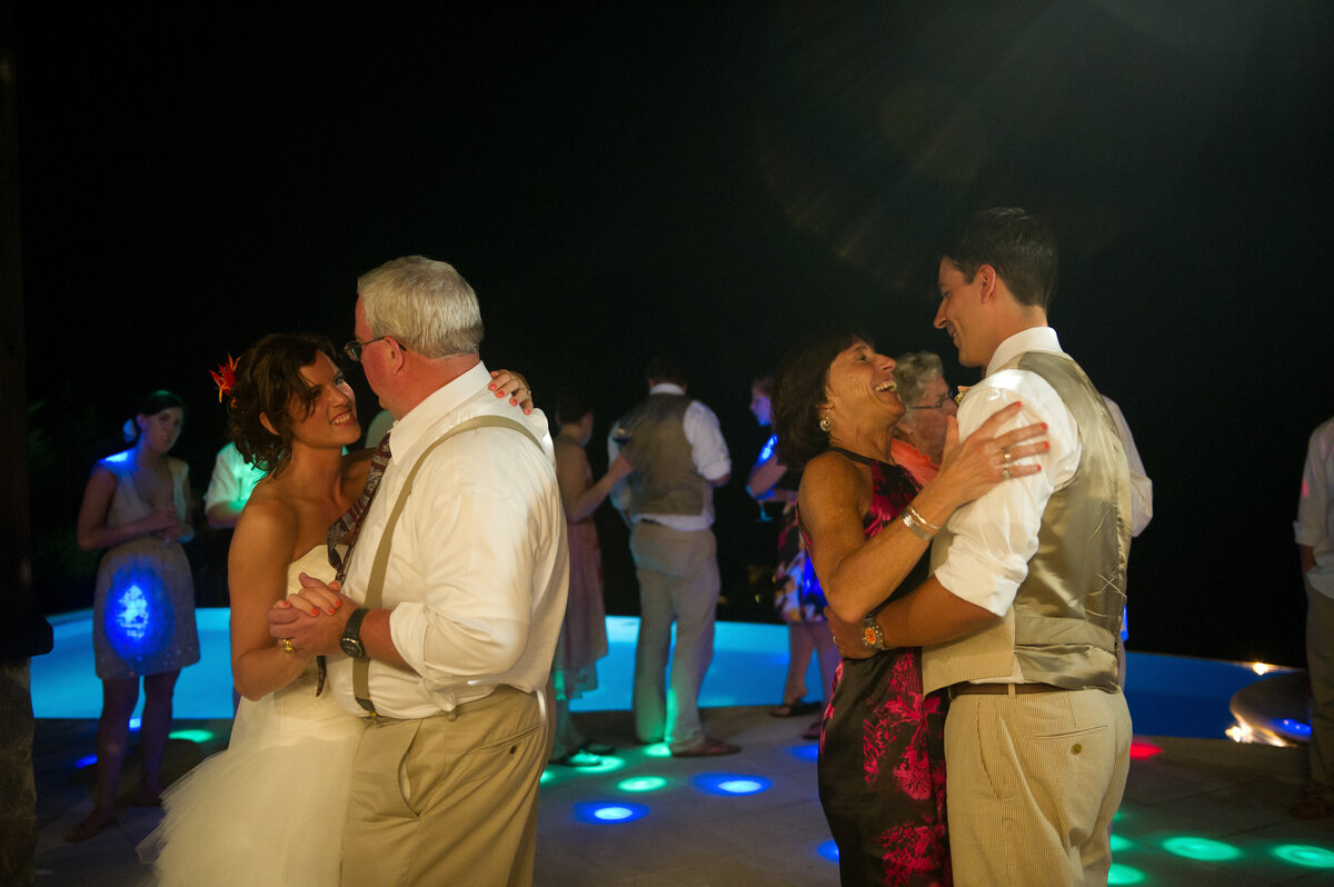 LOS_SUENOS_COSTA_RICA_WEDDING_TEN_EYCK-235