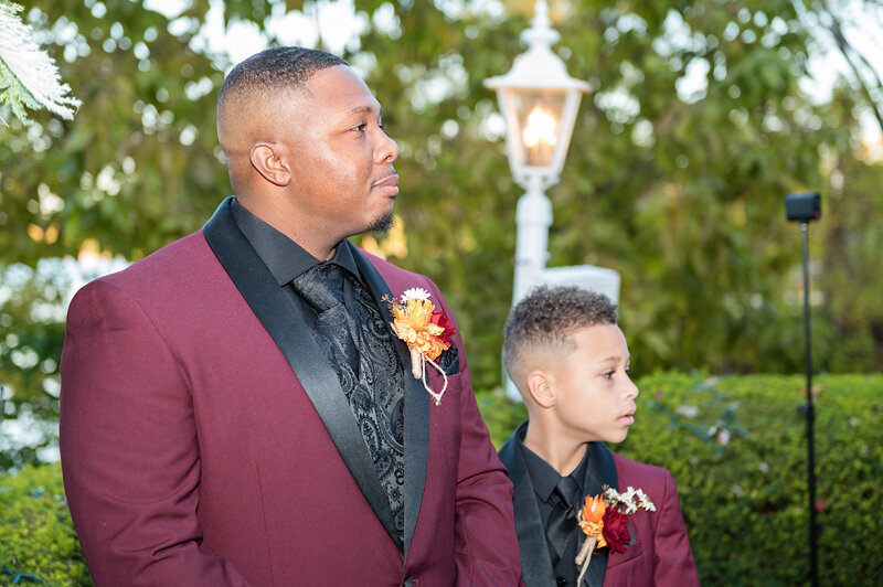 Detroit Wedding Photographer Victoria Wedding Chapel-073