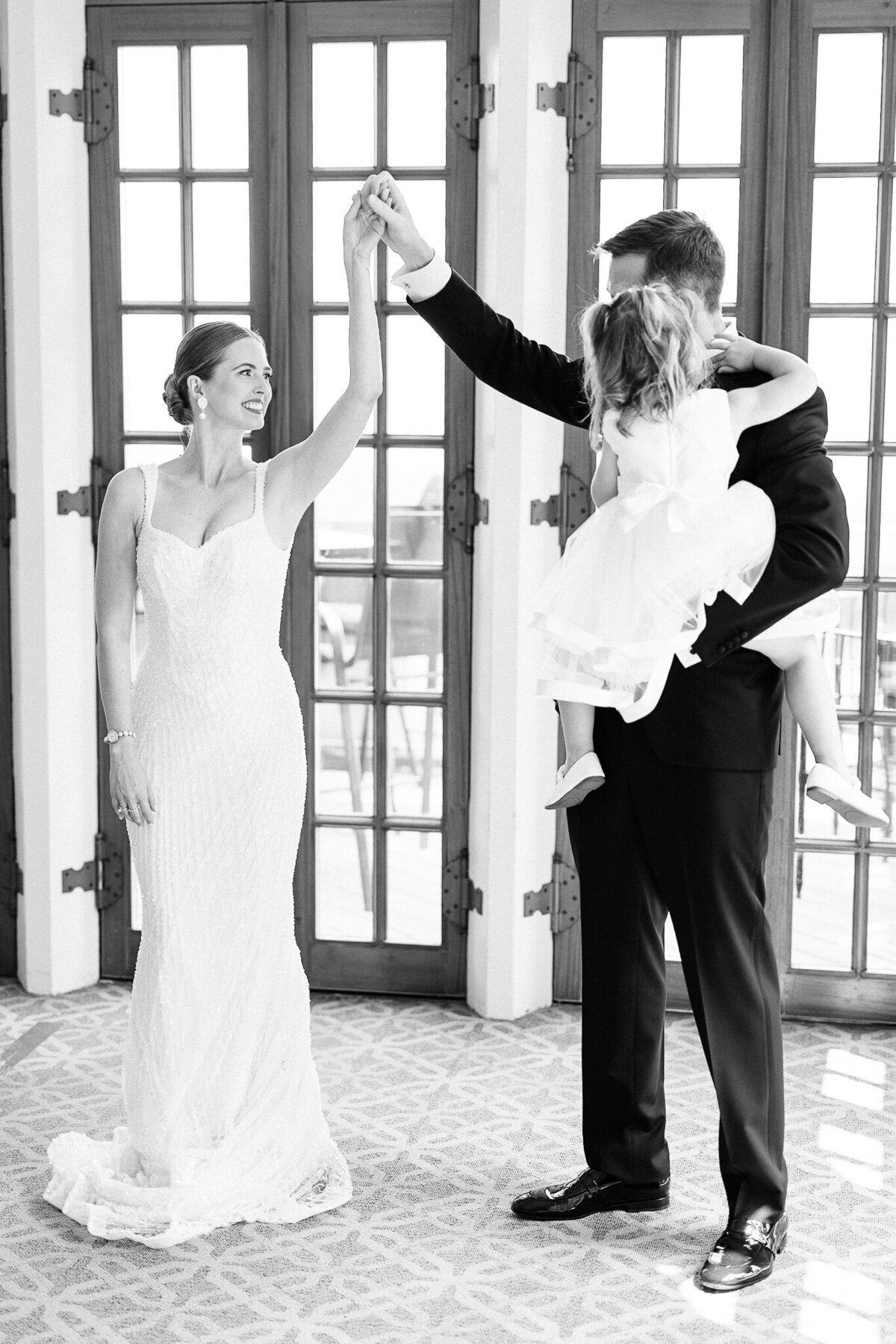 Annette + Chris Sneak Peeks-32
